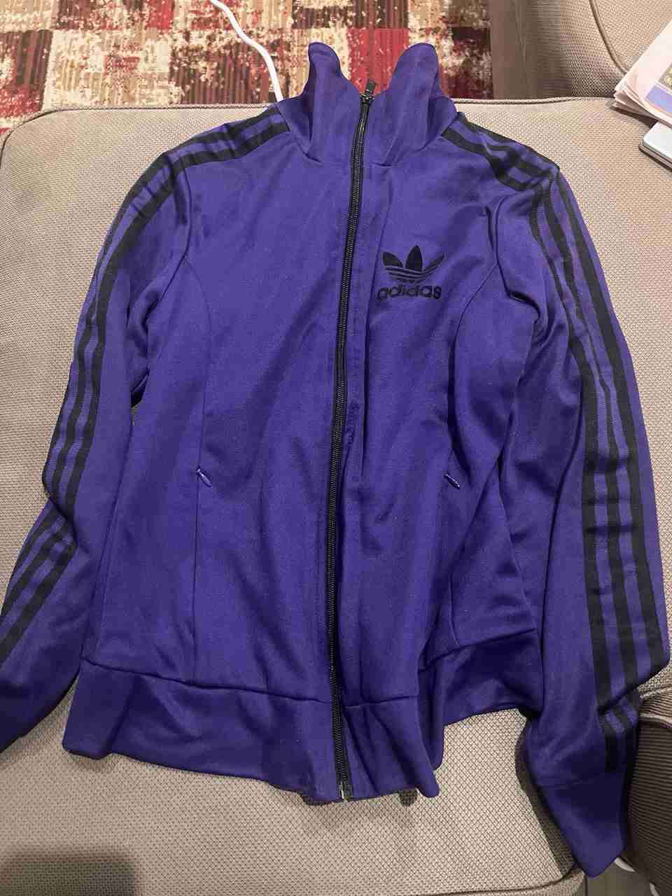 Chaqueta deportiva morada Adidas Original - 1