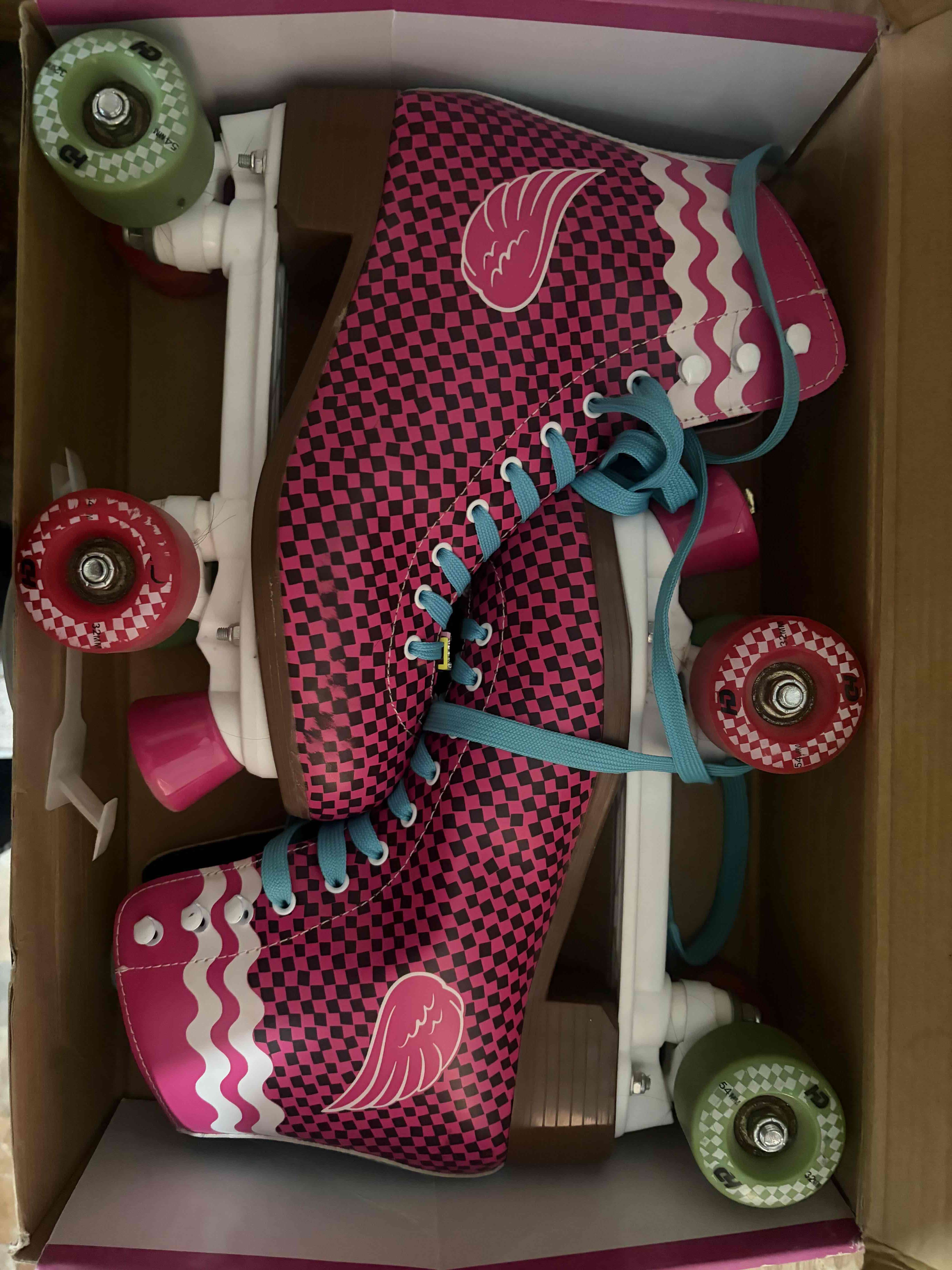 Patines de cuatro ruedas rosa - miniatura 2