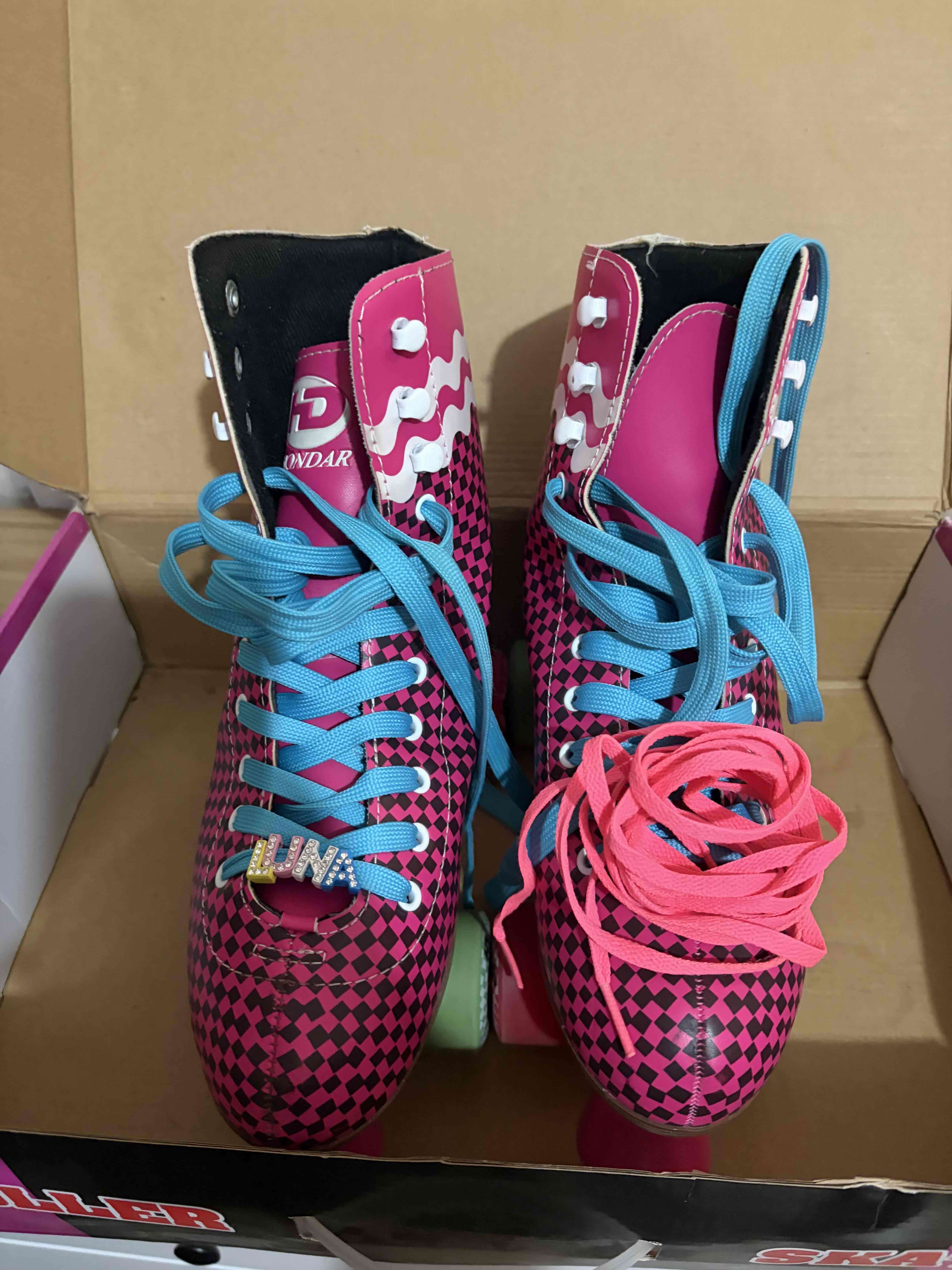 Patines de cuatro ruedas rosa - miniatura 3