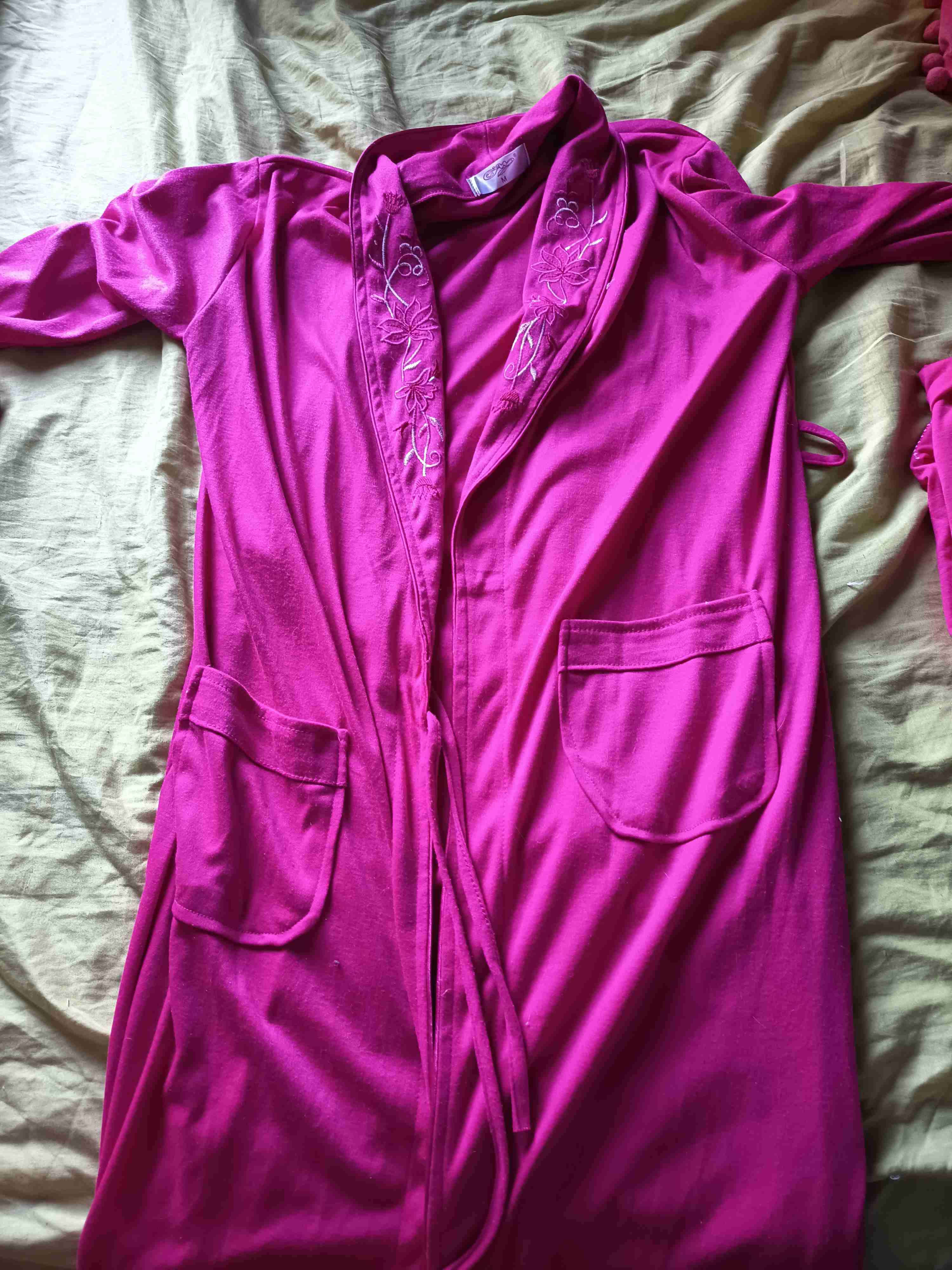 Conjunto pijamas de mujer - miniatura 4