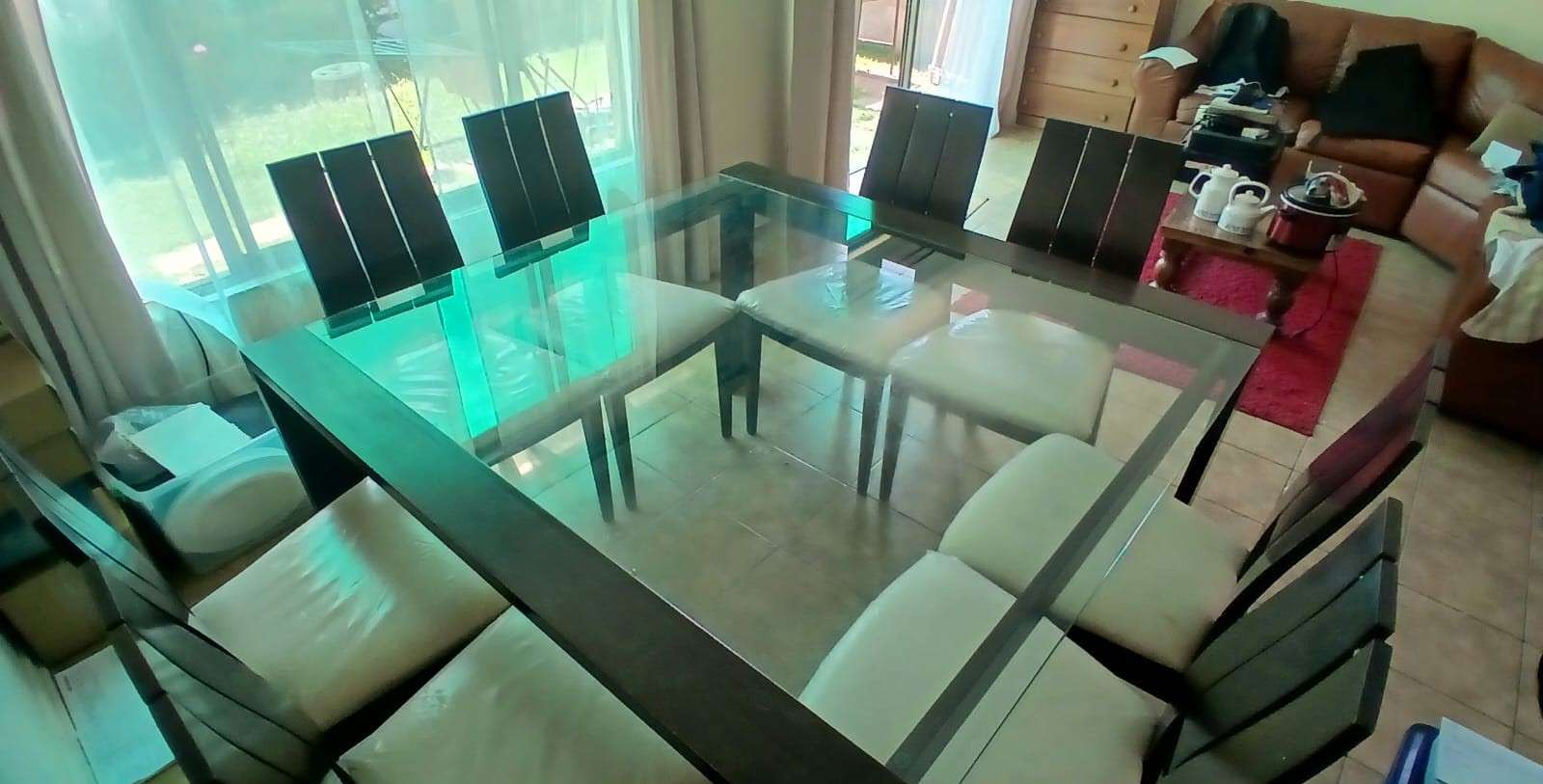 Comedor de vidrio moderno con 8 sillas - miniatura 3