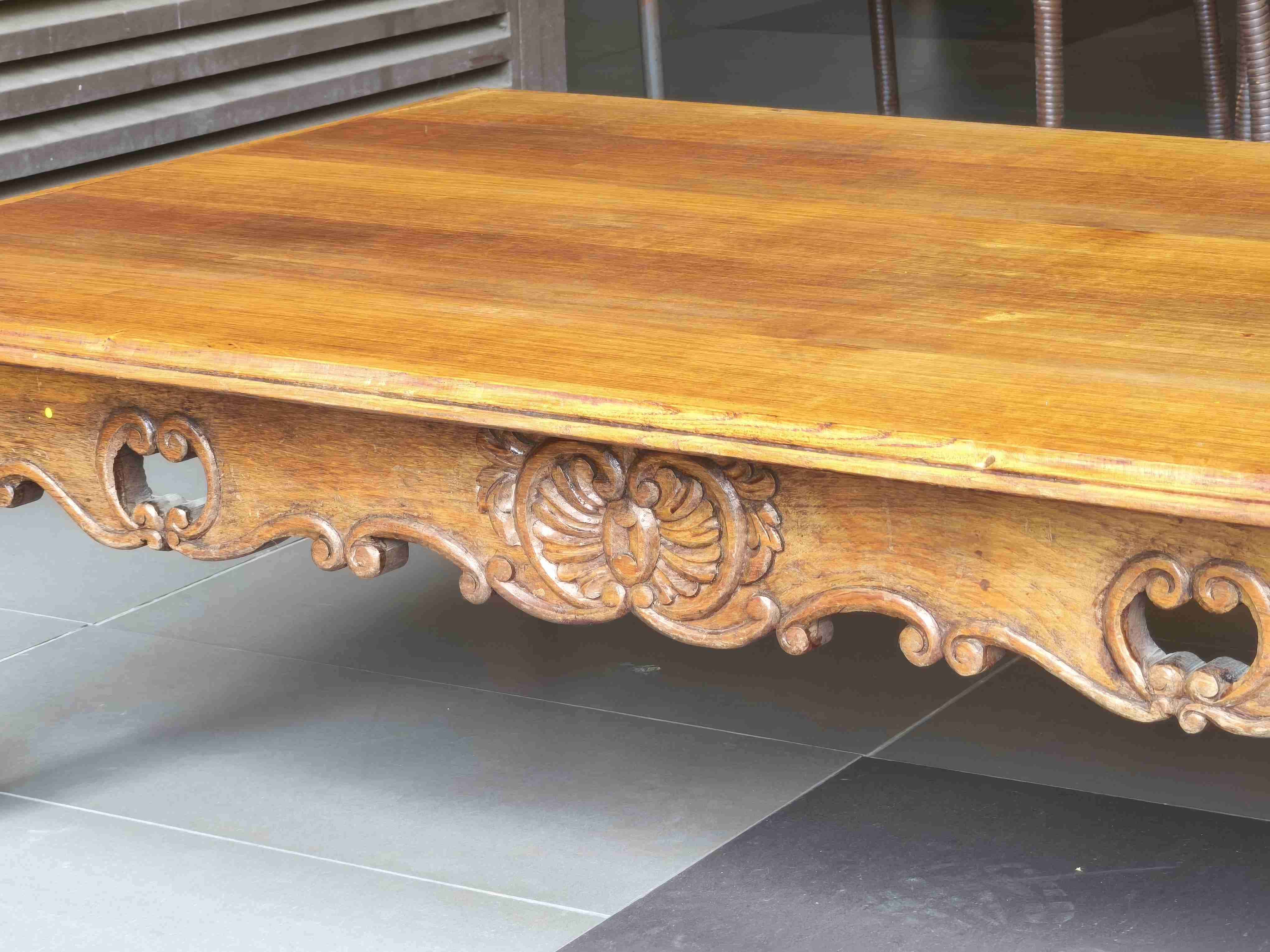 Mesa de centro madera tallada - miniatura 2