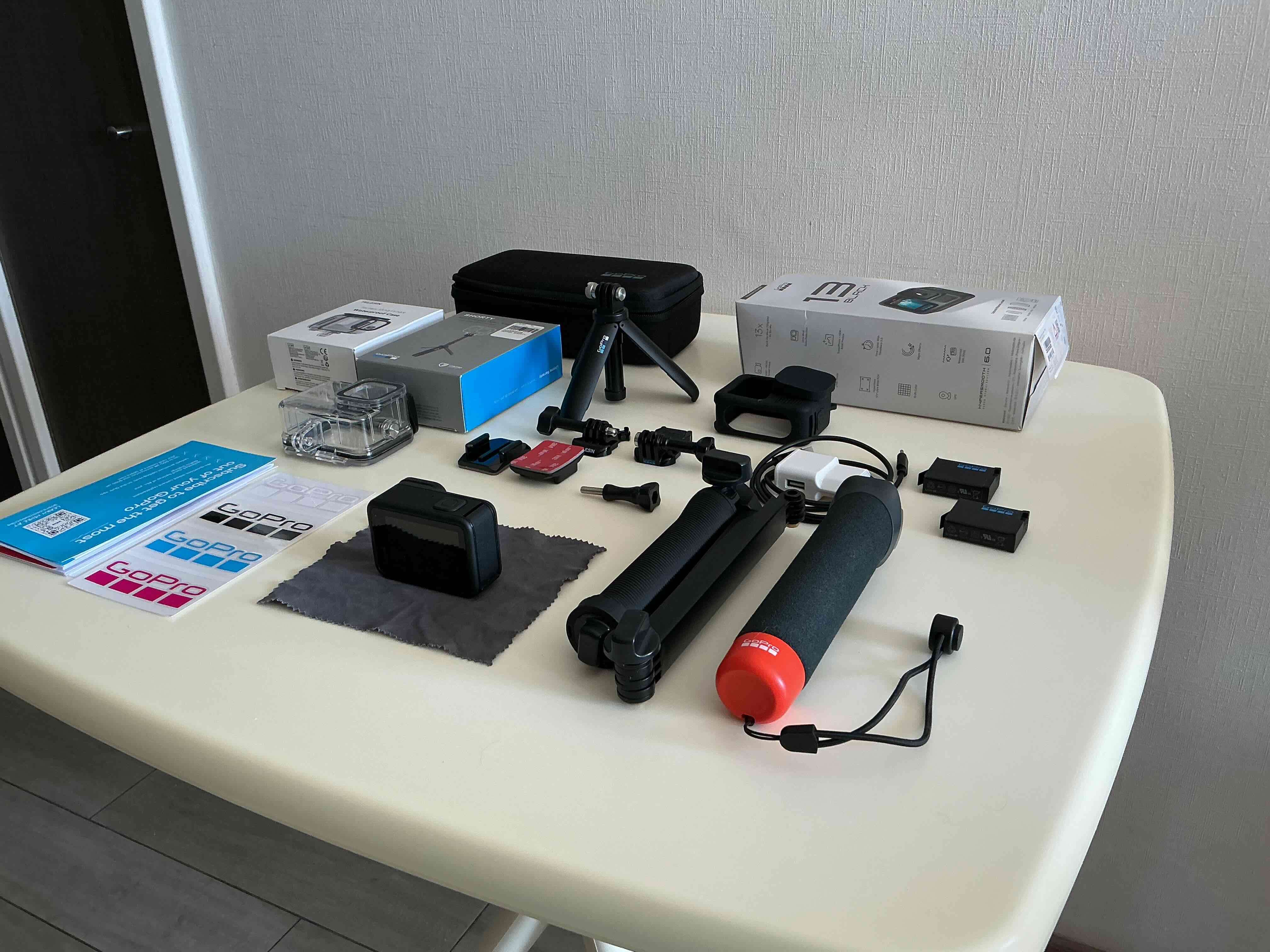 Cámara GoPro HERO 13 Black con accesorios - miniatura 9