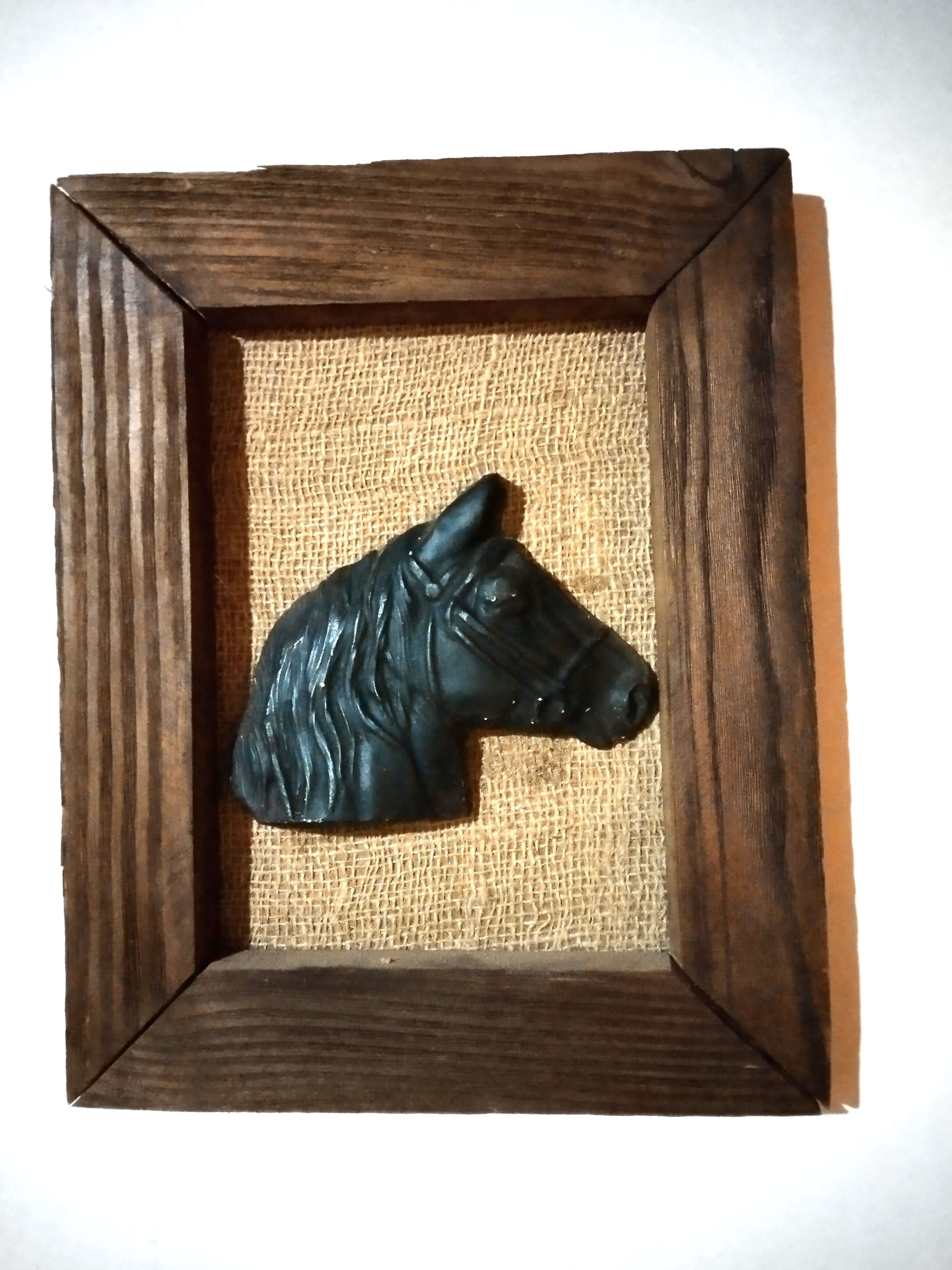 CUADRO DECORATIVO CON RELIEVE CABALLO - miniatura 1