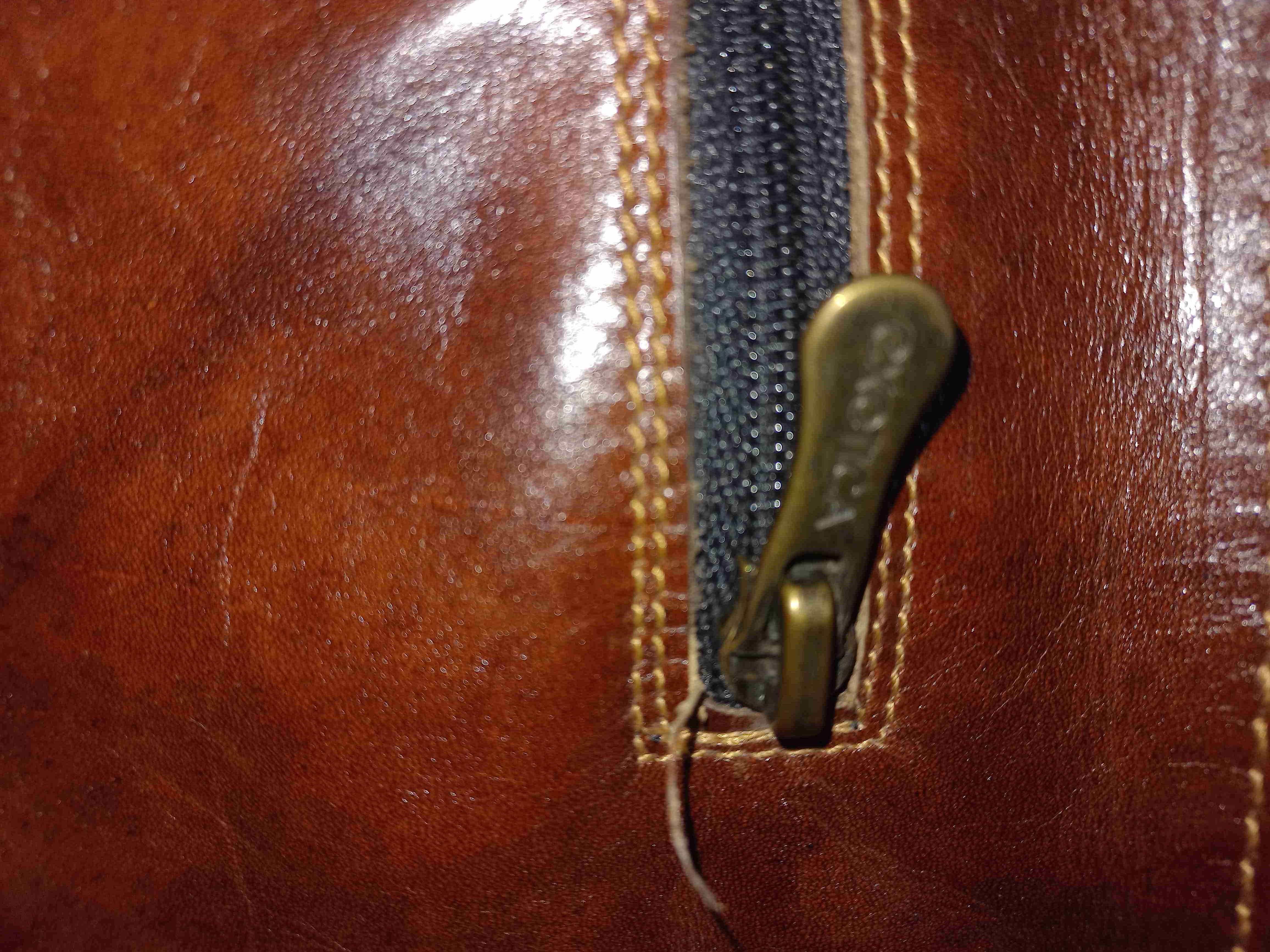 Bolso de cuero marrón vintage - miniatura 4