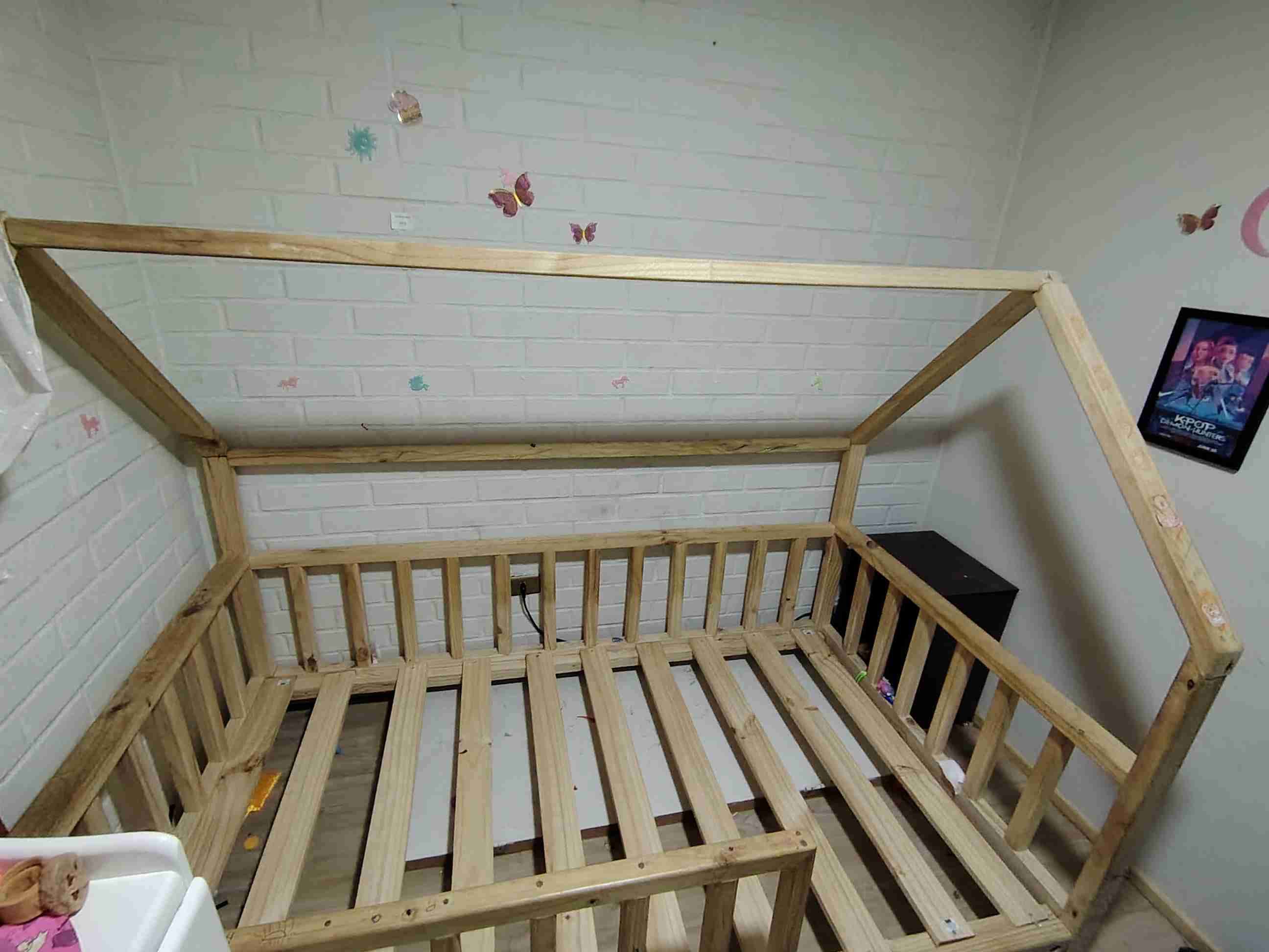 Cama infantil de madera - miniatura 3