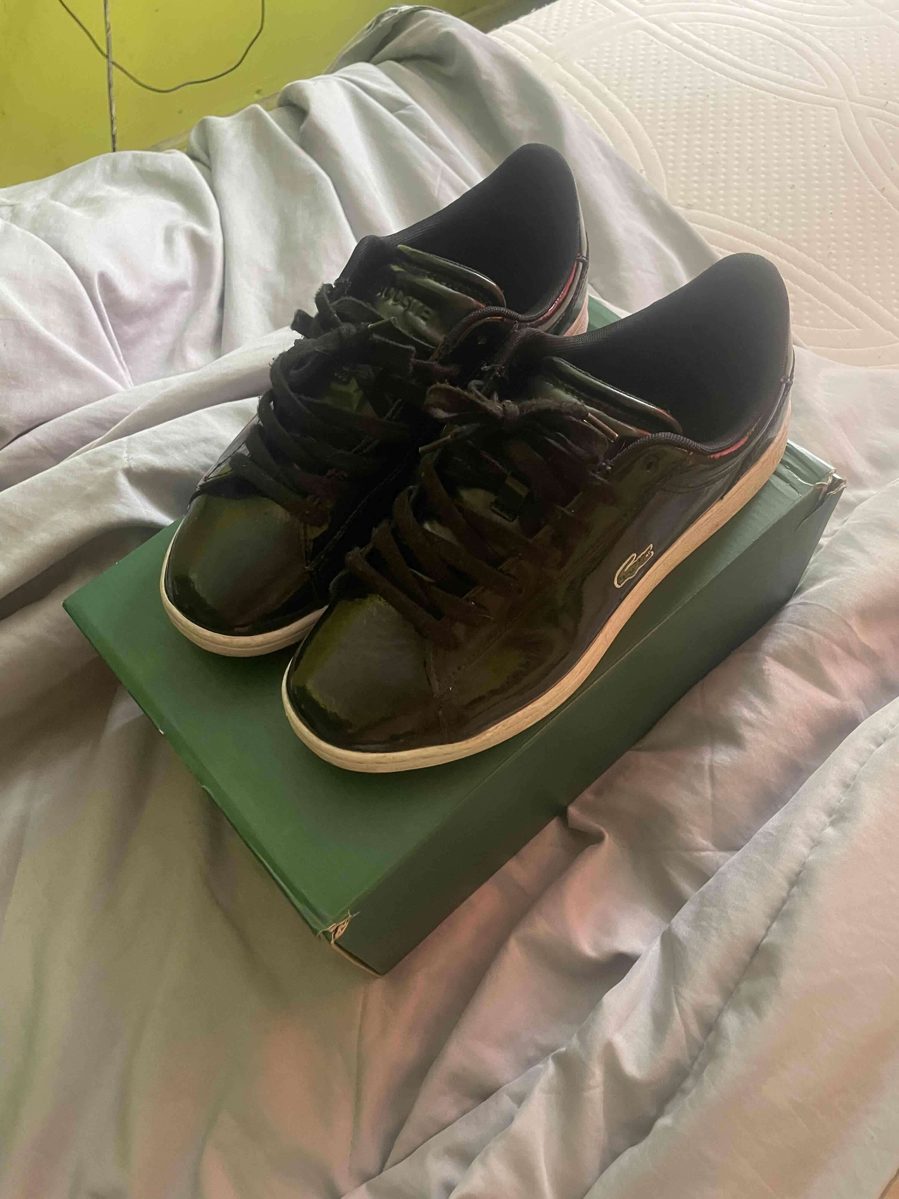 Zapatillas Lacoste charol - 2