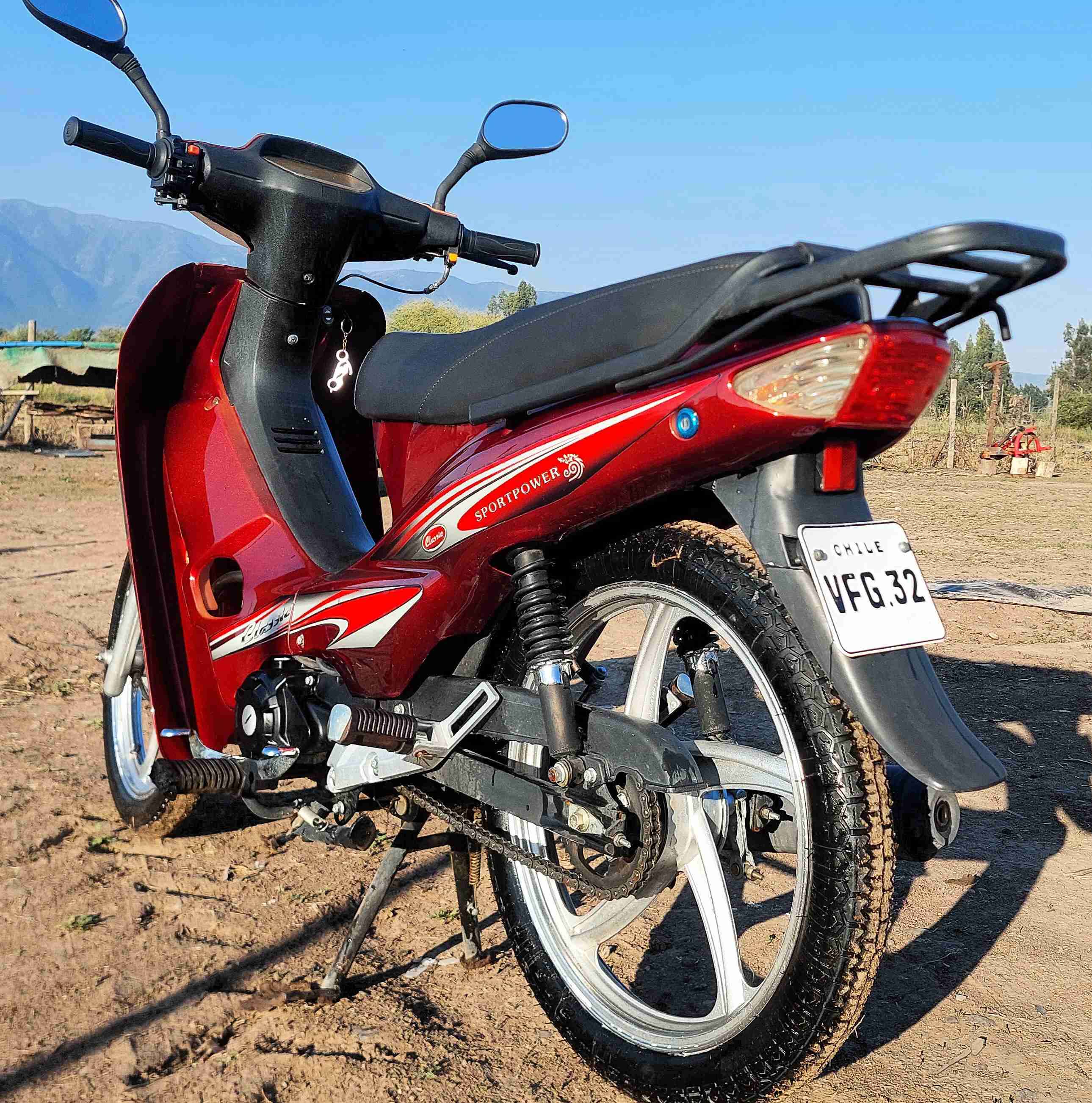 Moto semiautomática 110cc nueva - miniatura 6