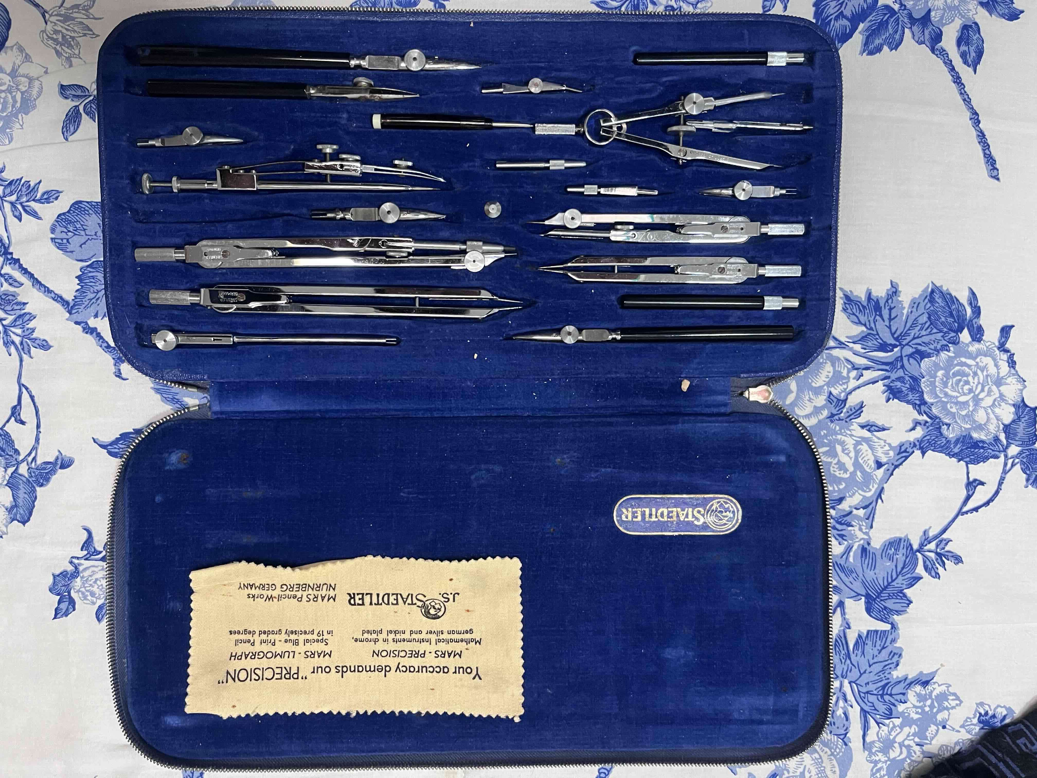 Set de Compás de presición - miniatura 2