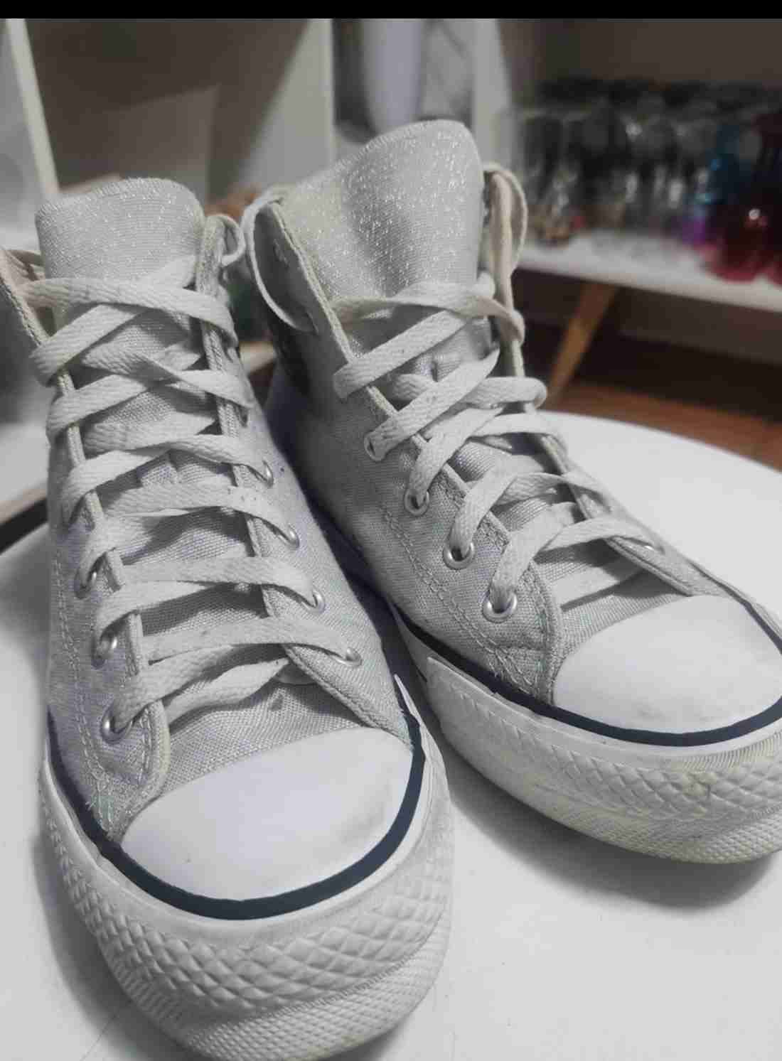 Zapatillas blancas estilo urbano converse - miniatura 2