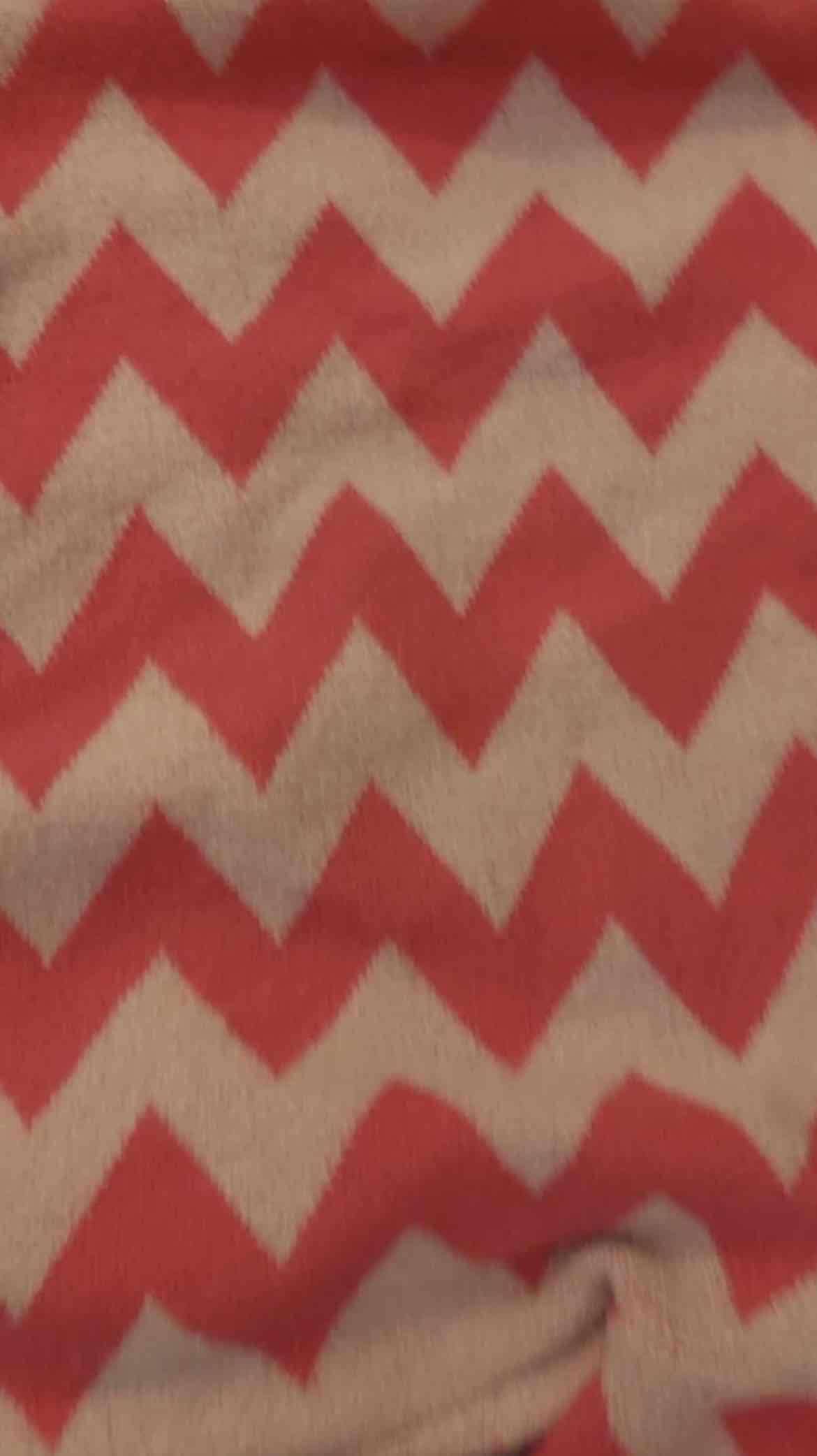 Suéter rosado con diseño zigzag - 2