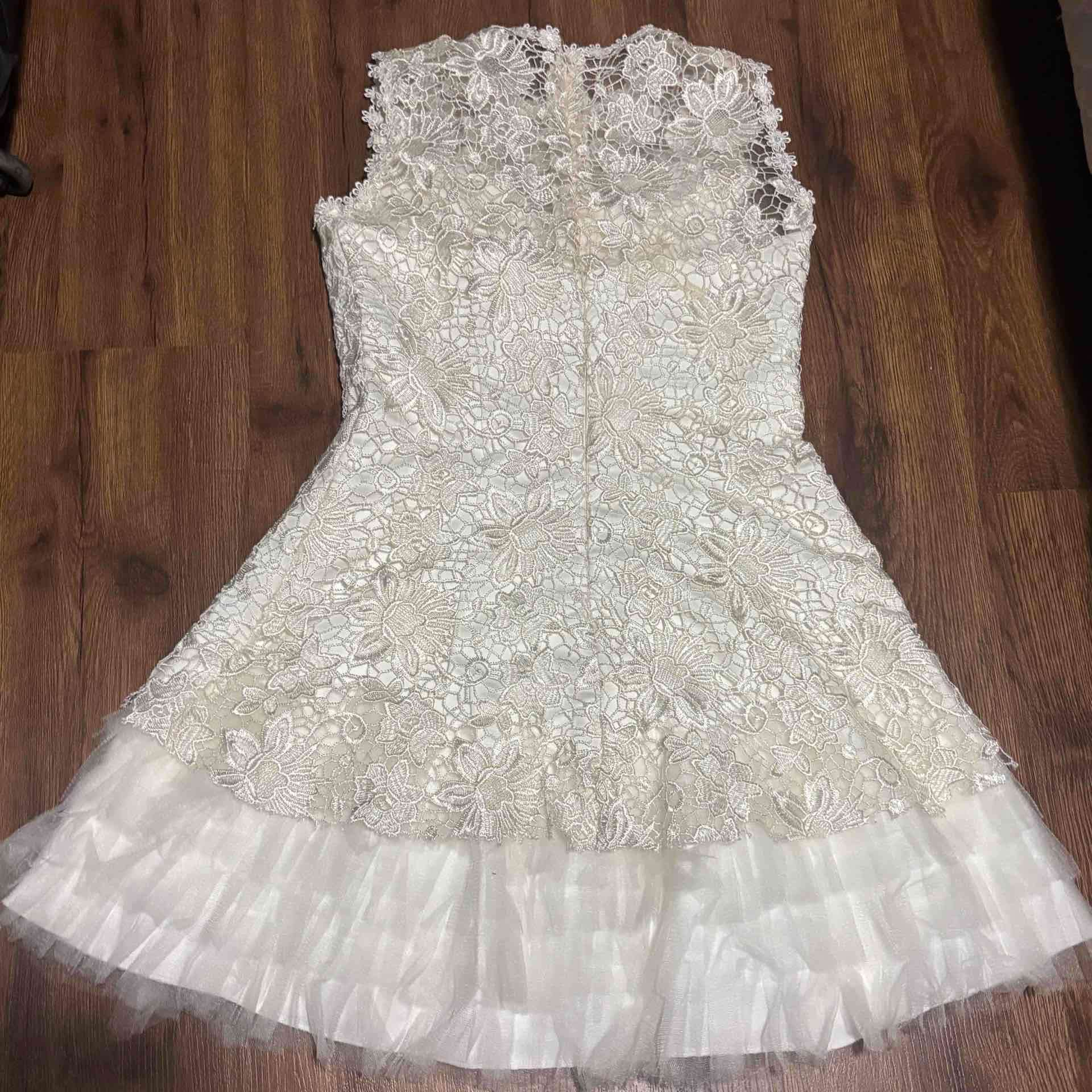 Vestido de encaje blanco - 2
