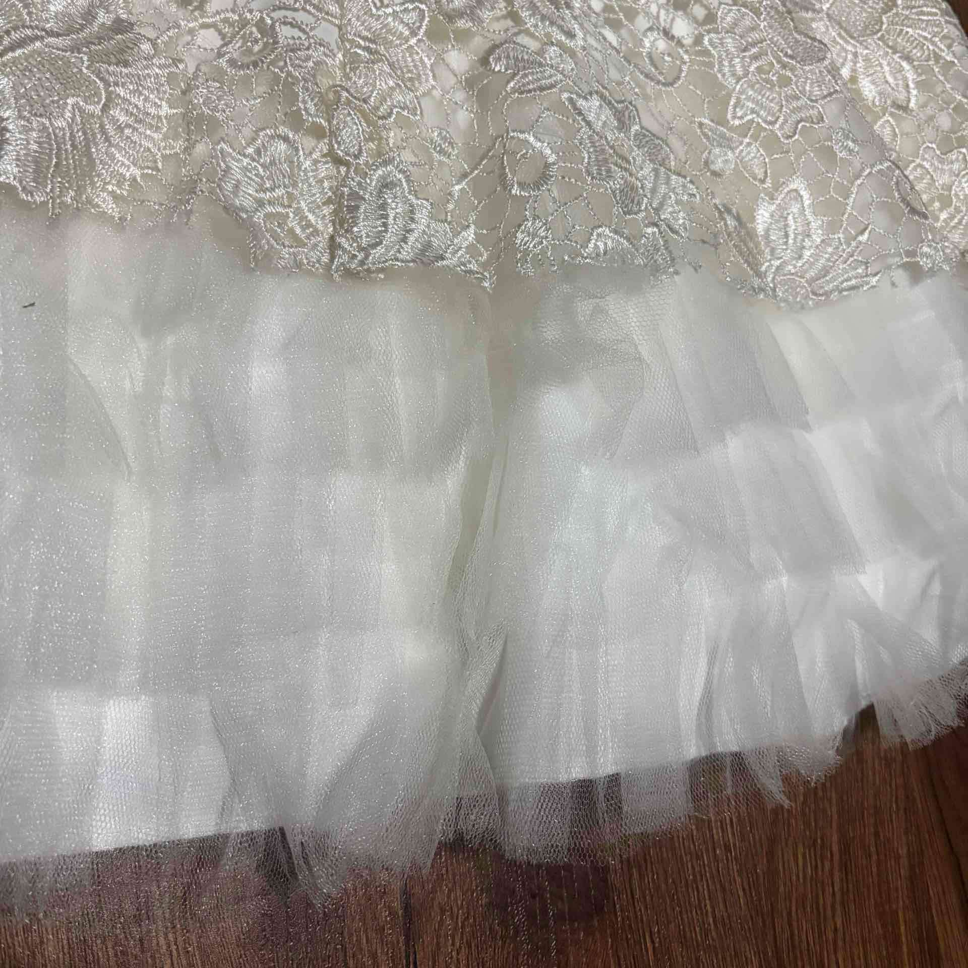 Vestido de encaje blanco - 4