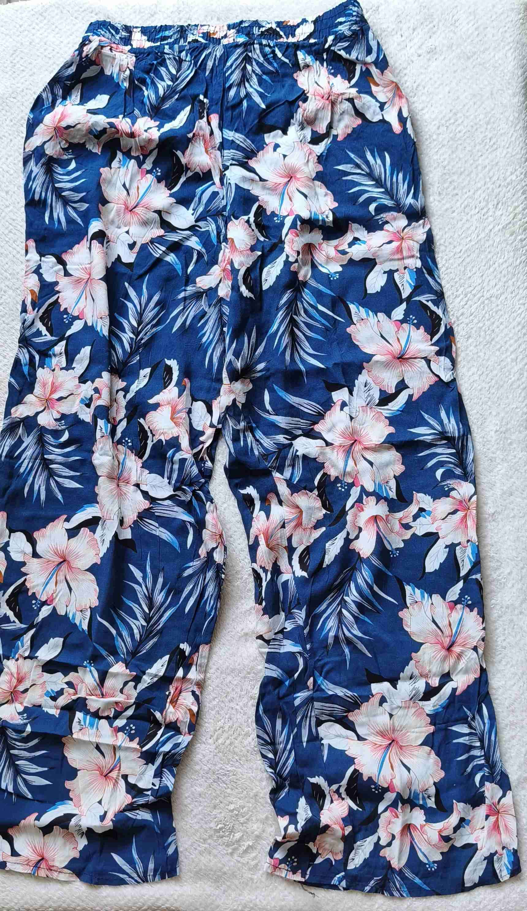 Pantalón floral azul - miniatura 2