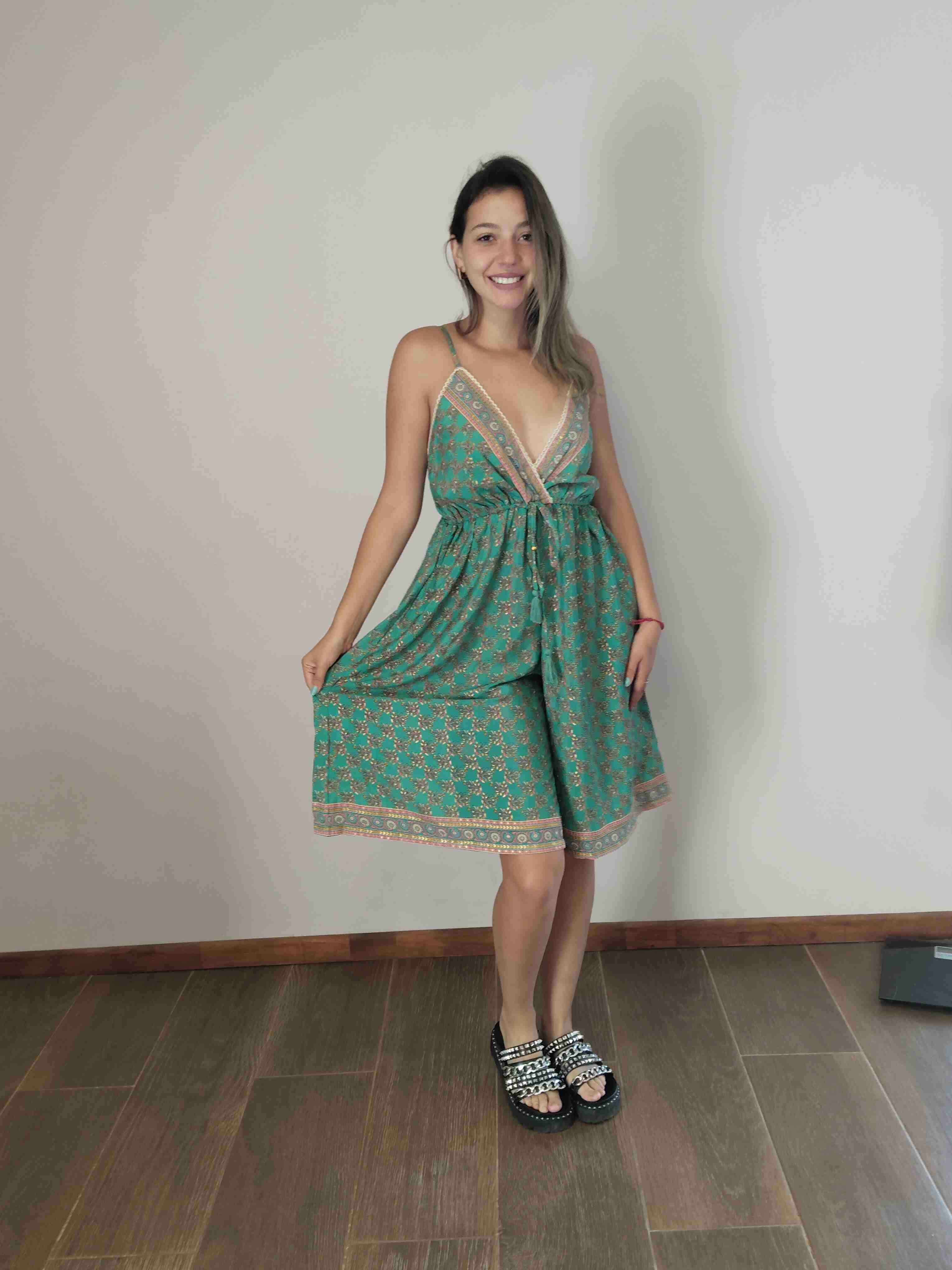 ENterito verde sin mangas