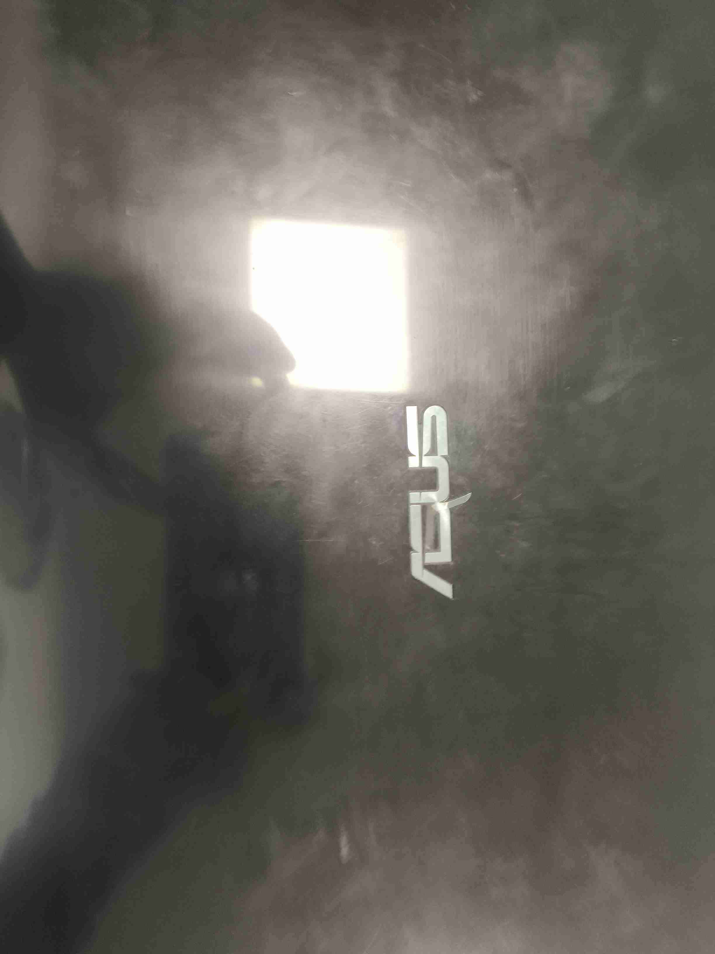 Notebook ASUS i5 7ma geforce 930mx - miniatura 2