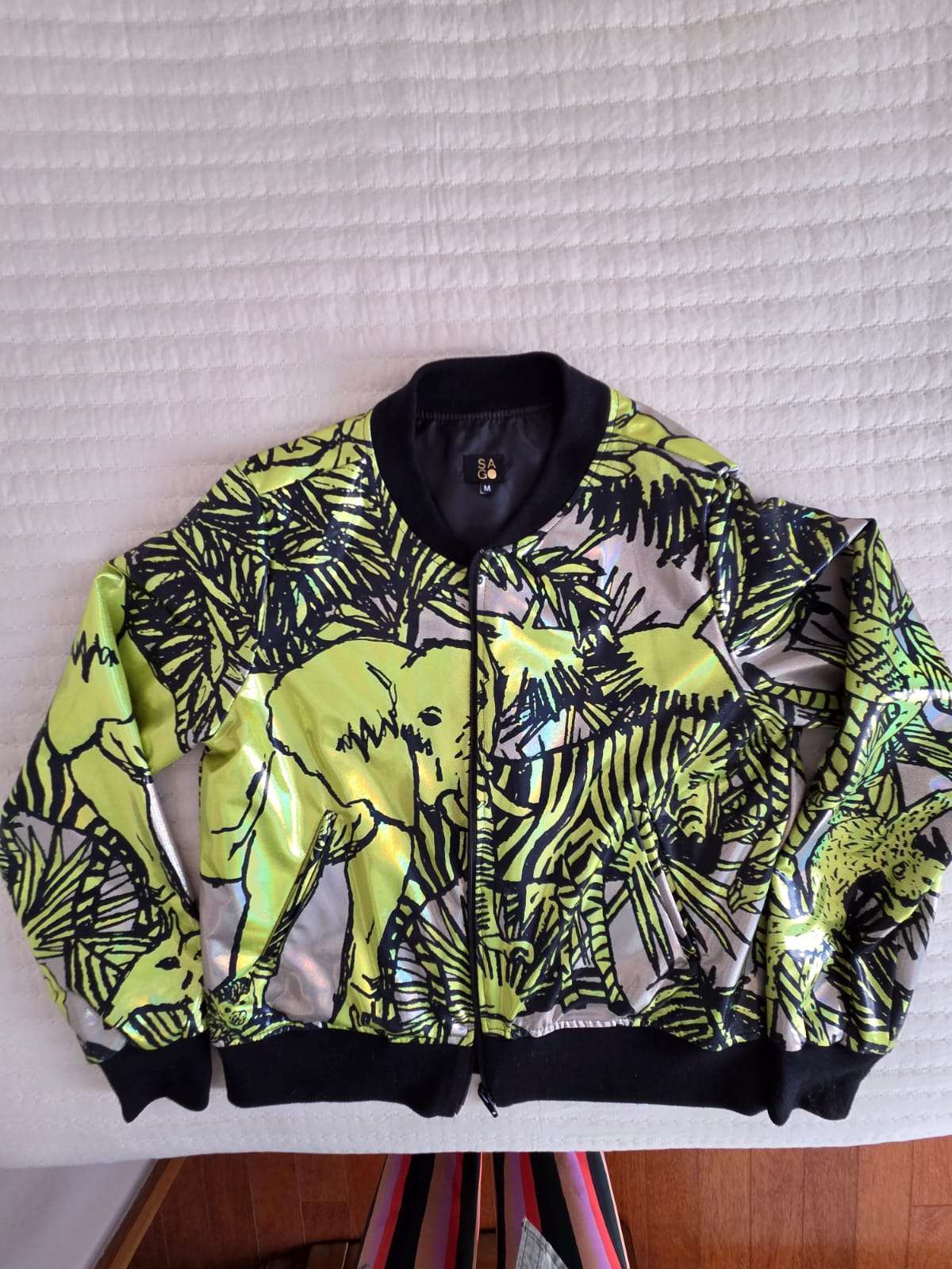 Chaqueta bomber estampada - miniatura 2