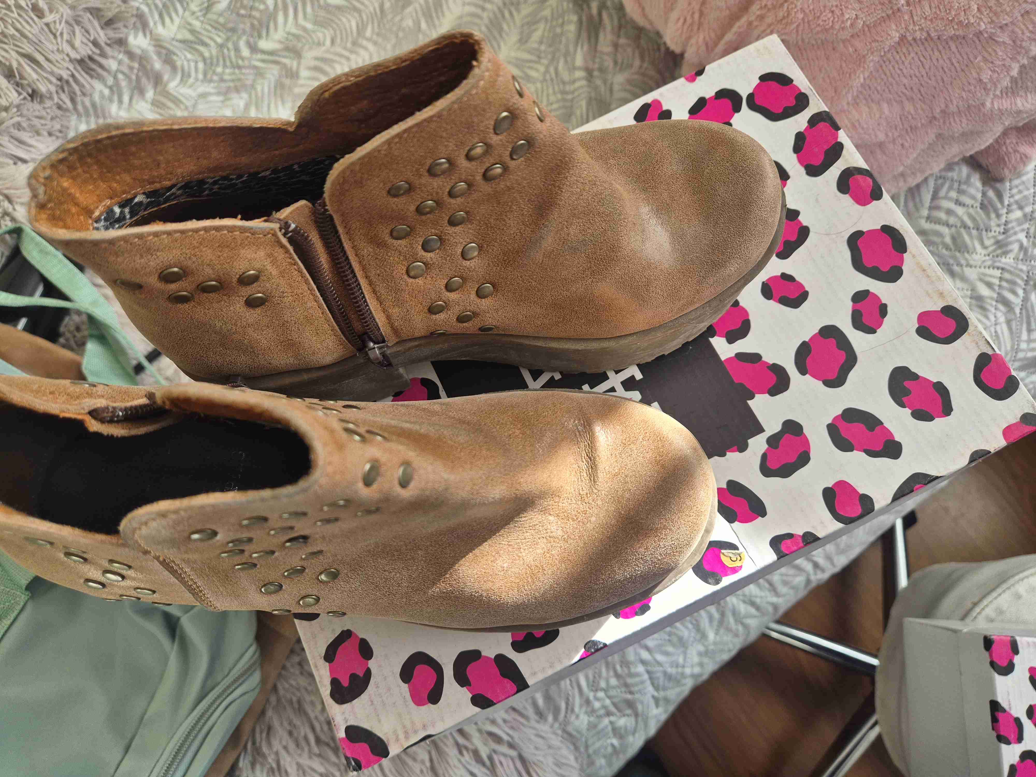 Botines camel con plataforma - miniatura 3