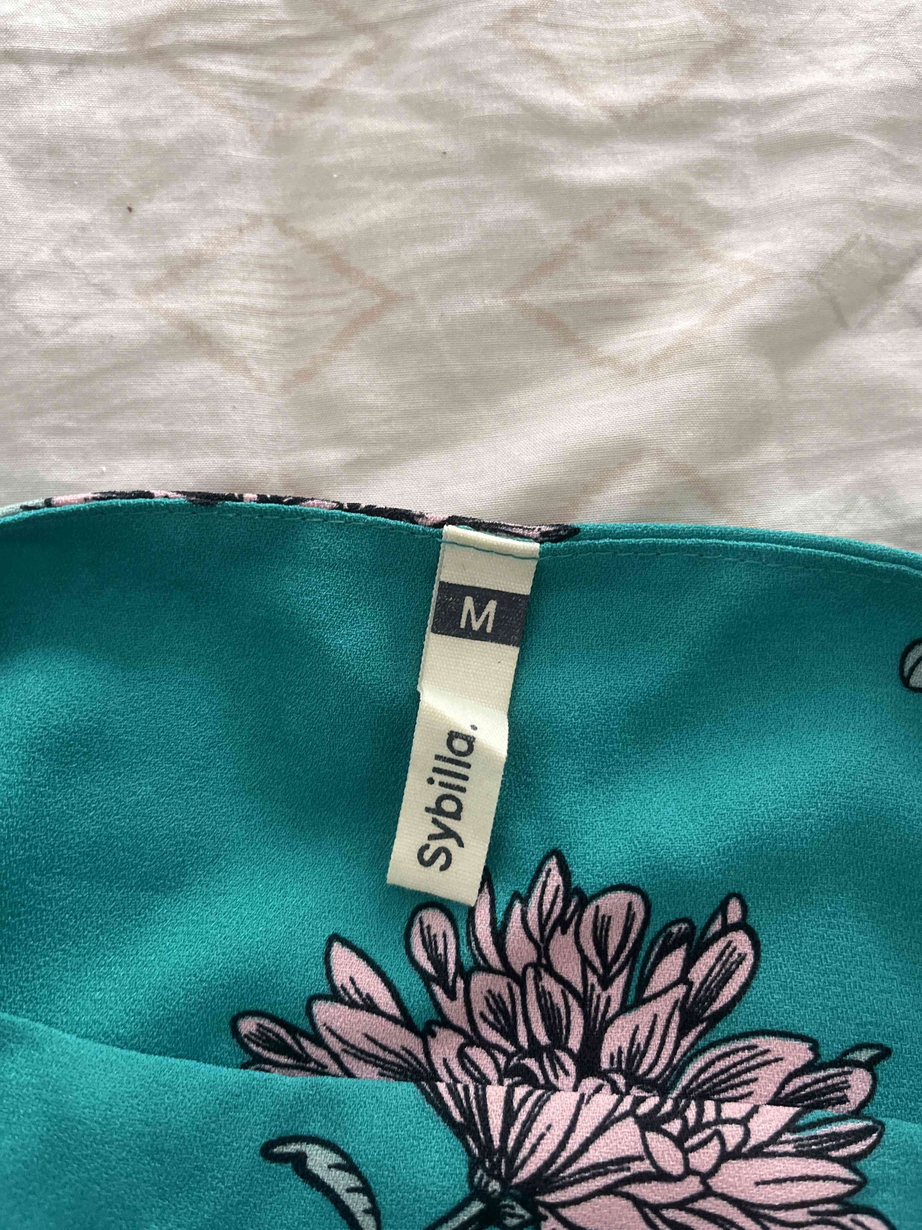 Crop top floreado - miniatura 2