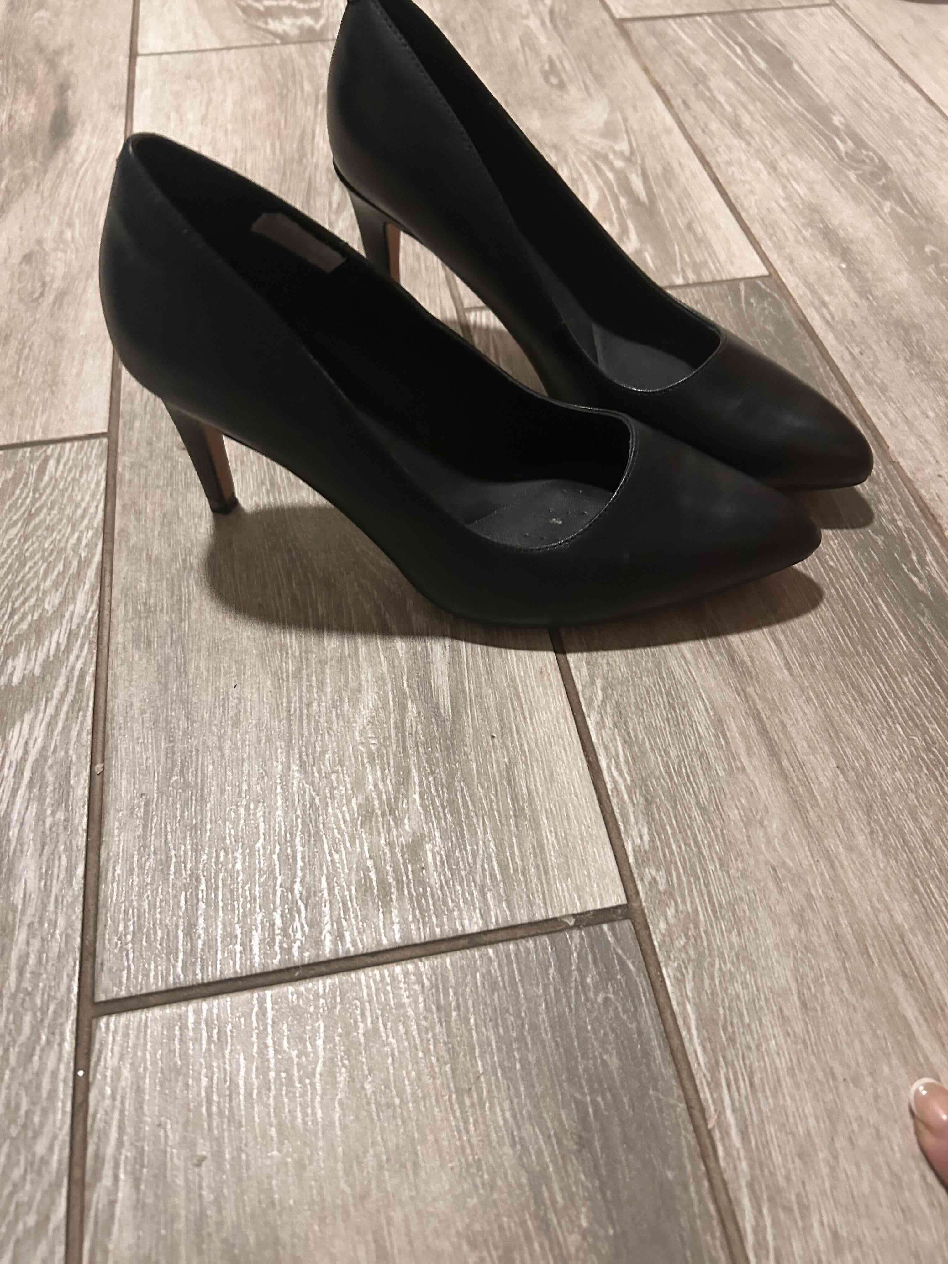 Zapatos Clarks negros elegantes - miniatura 2