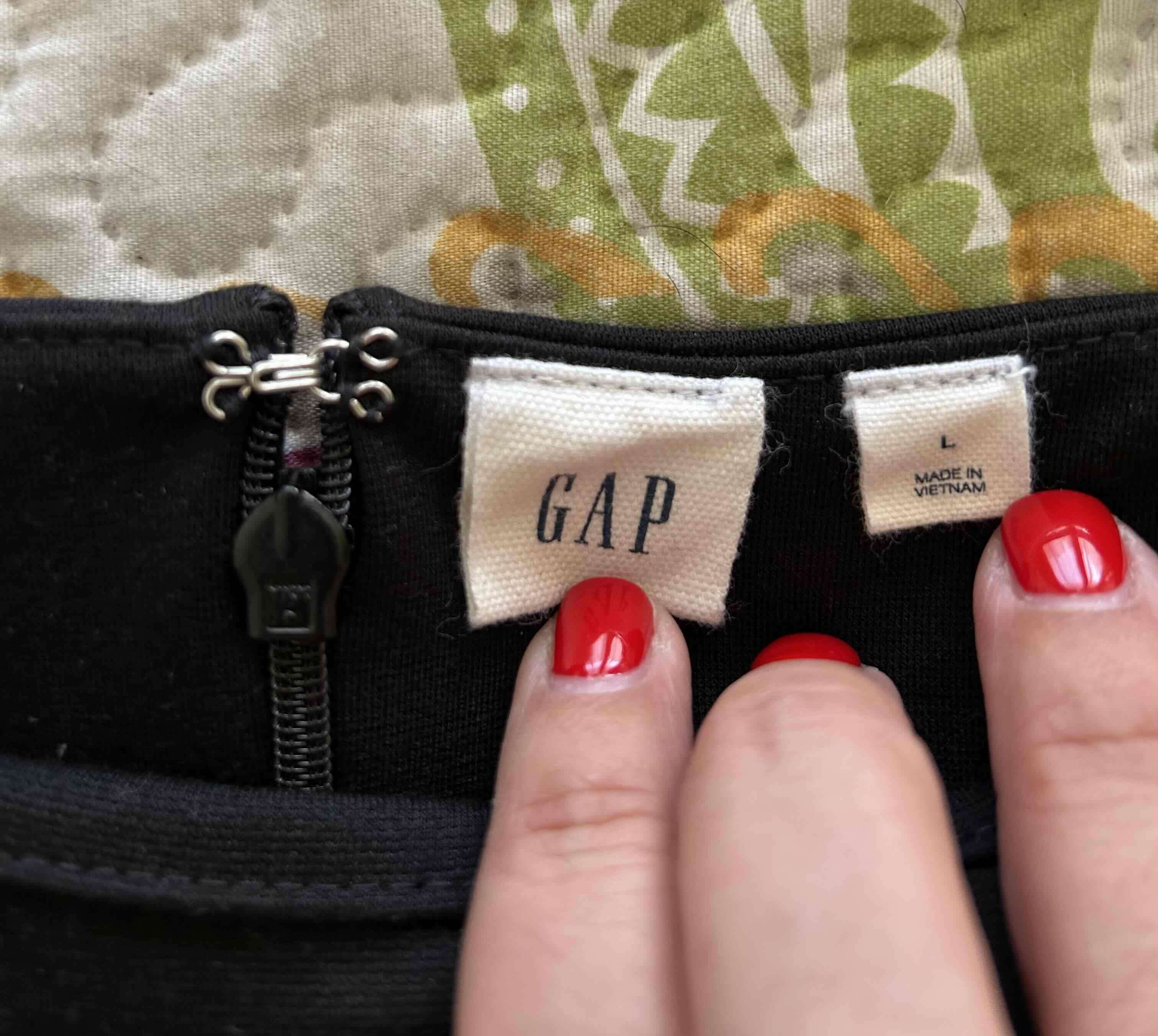 Vestido negro Gap - miniatura 4