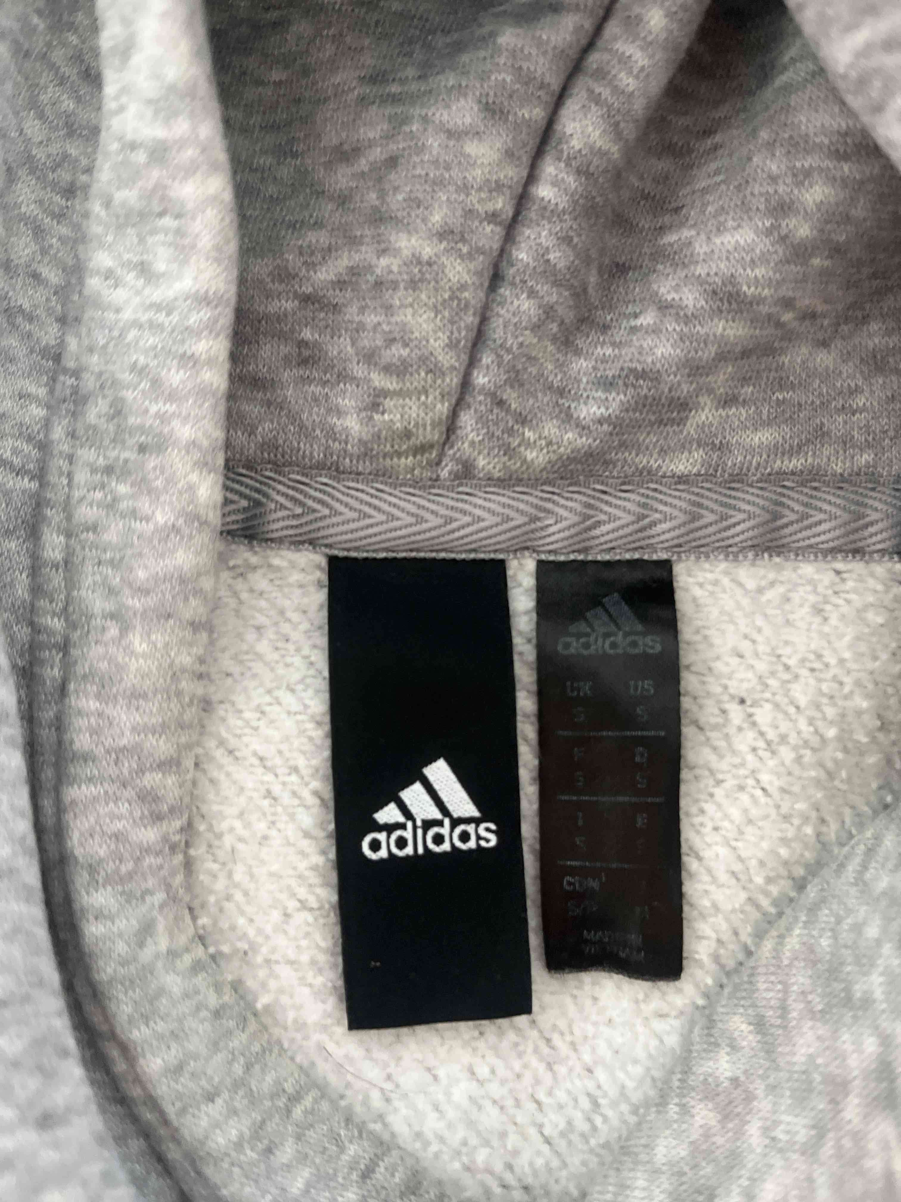 Polerón gris Adidas con capucha - miniatura 2