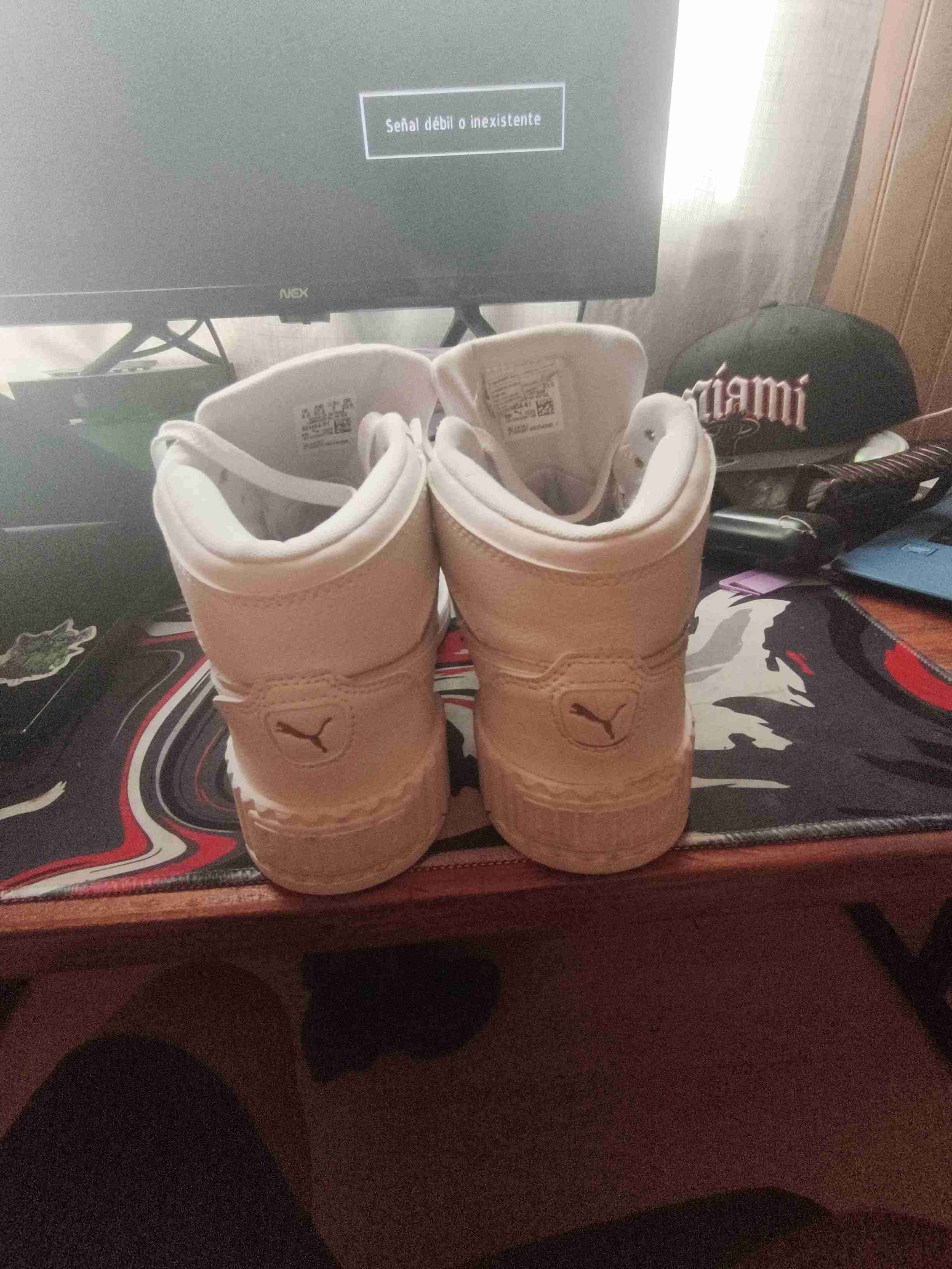 Zapatillas blancas pumas de caña alta - 2