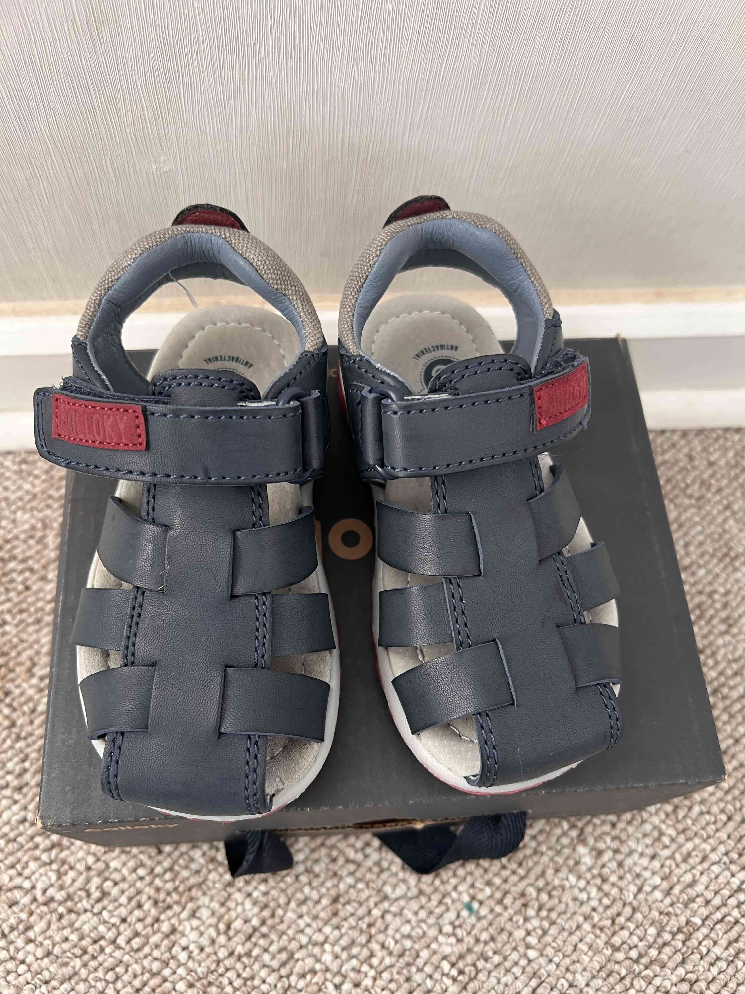 Sandalias de velcro para niños - 2
