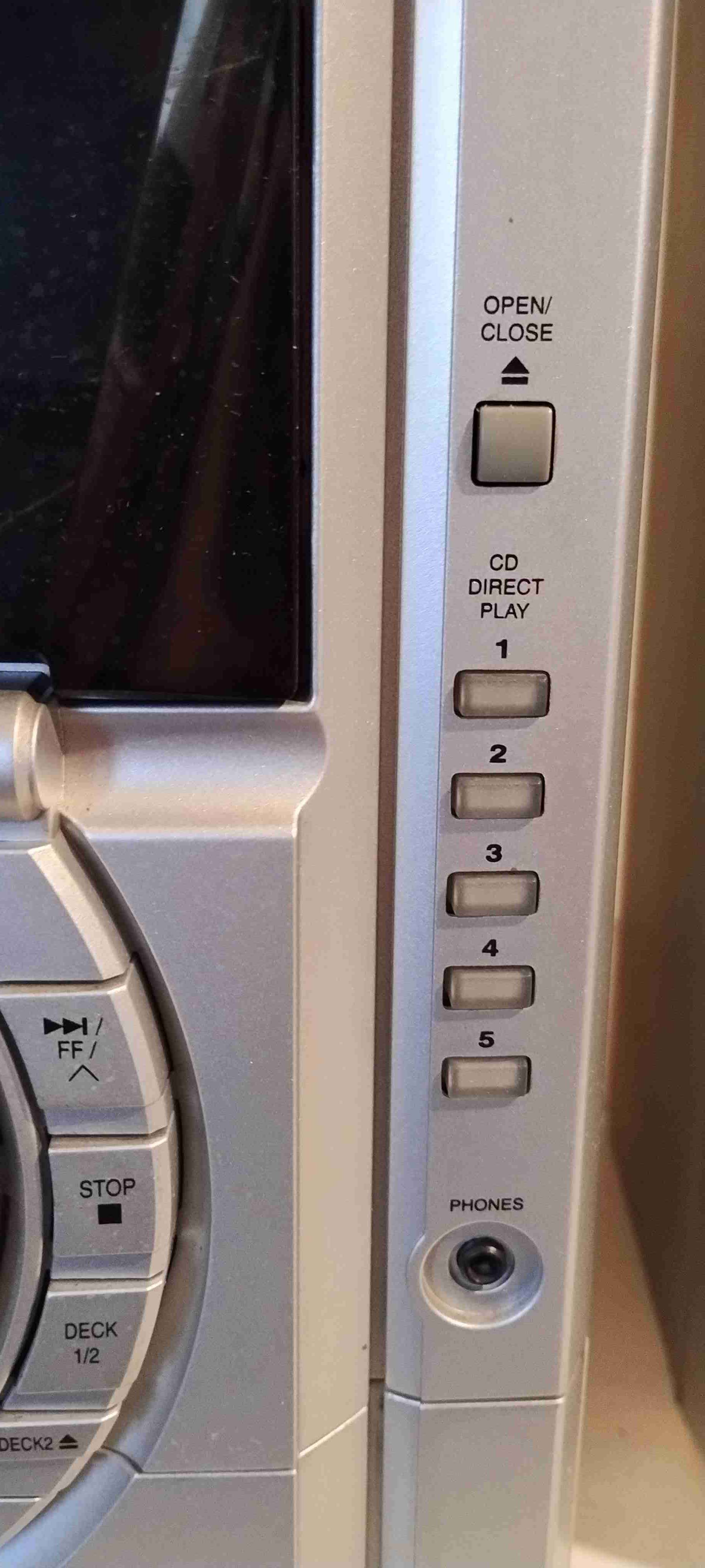 Equipo de sonido Panasonic 5 CD - 4