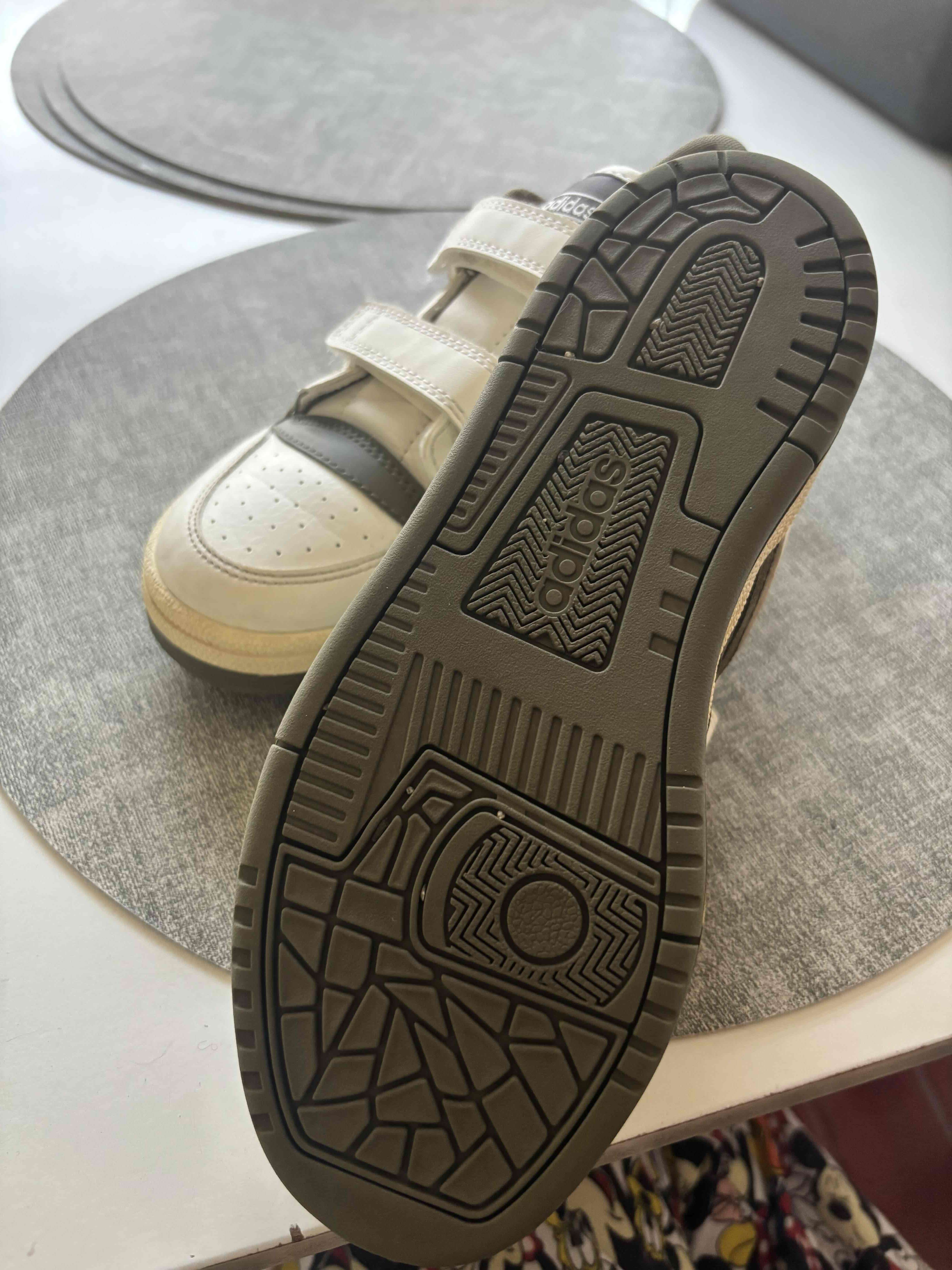 Zapatilla Urbana Unisex Blanca Adidas - miniatura 4