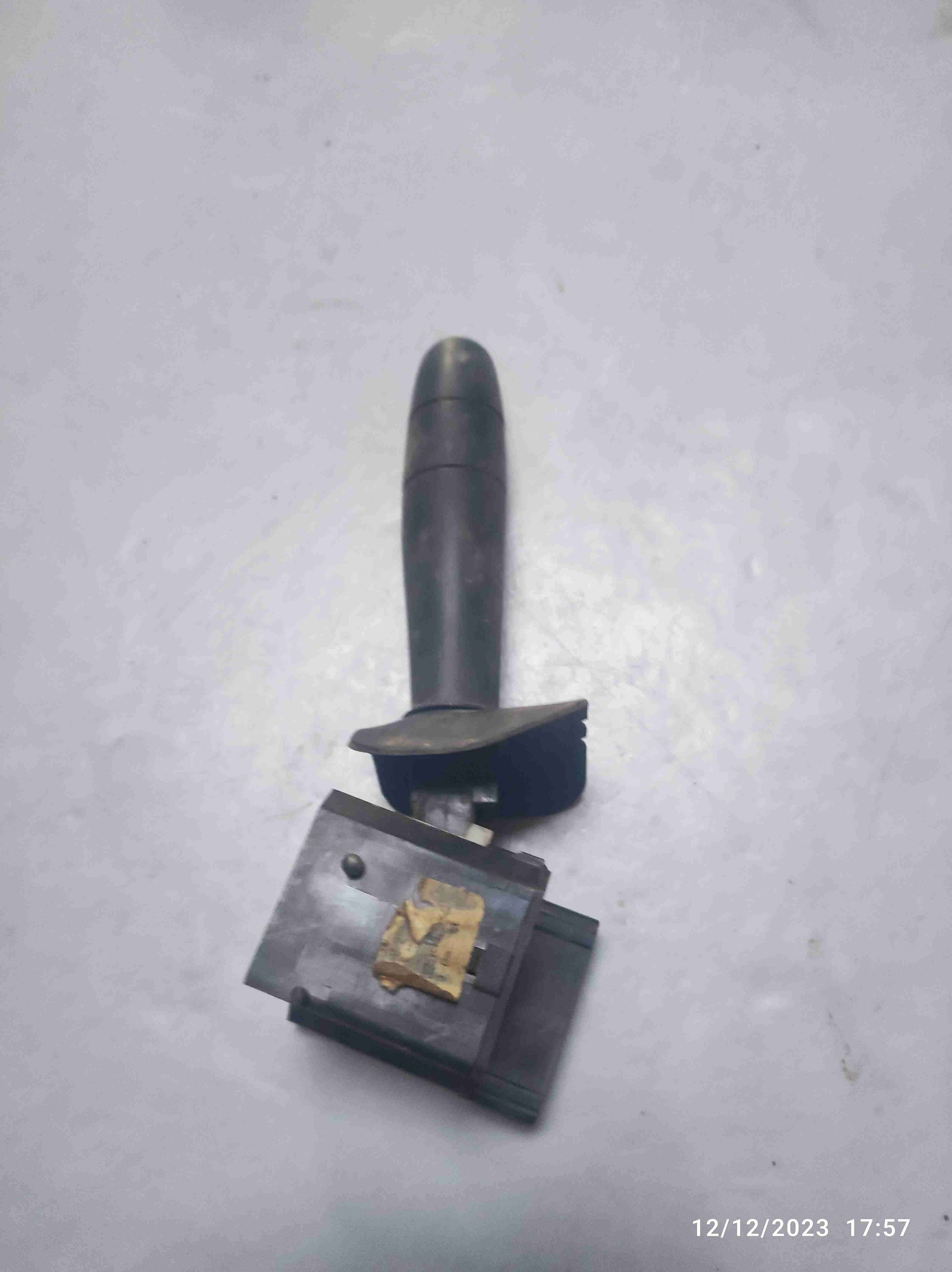 Telecomado de luces Renault Kangoo 1.9 - miniatura 1