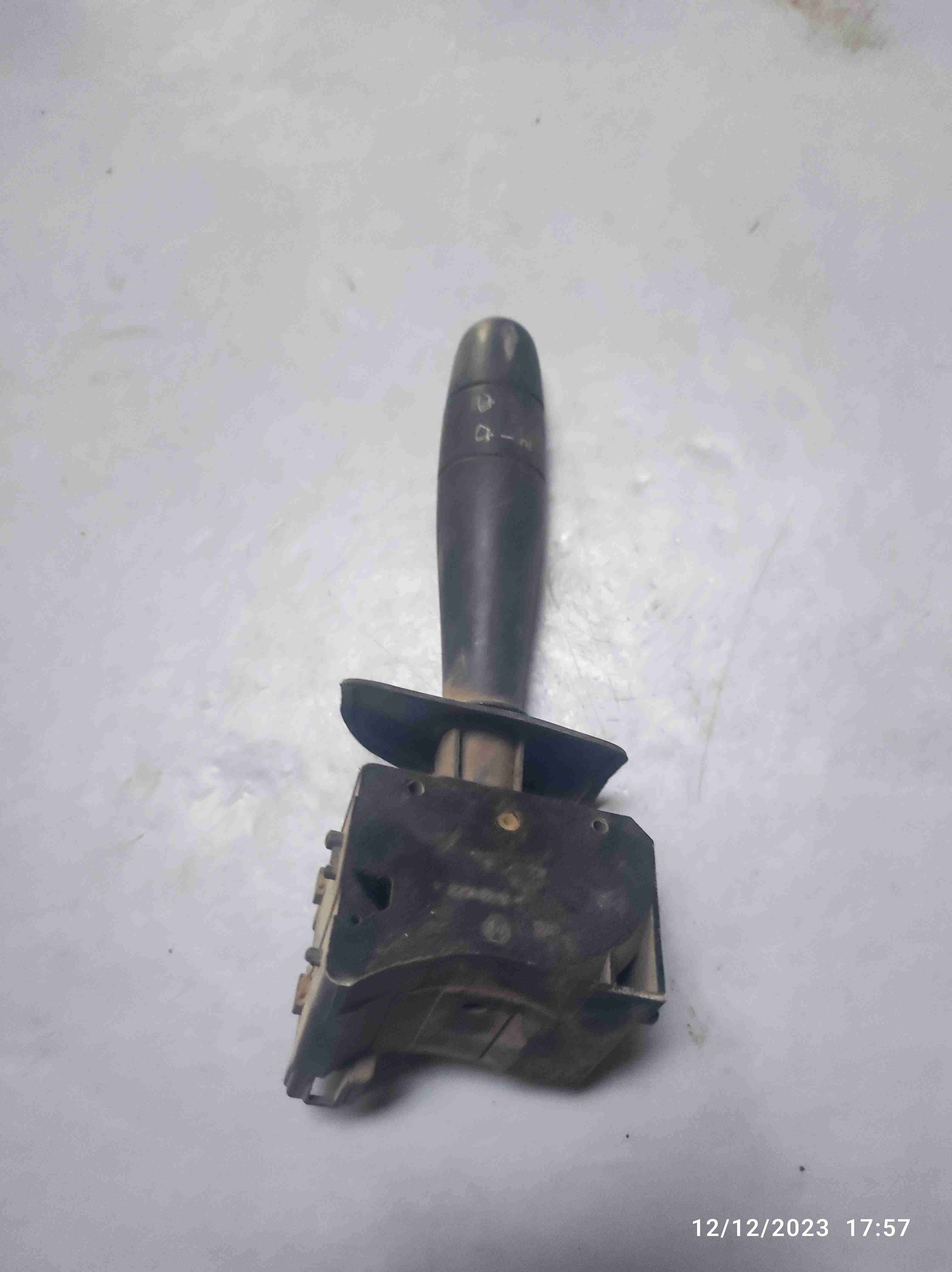 Telecomado de luces Renault Kangoo 1.9 - miniatura 2