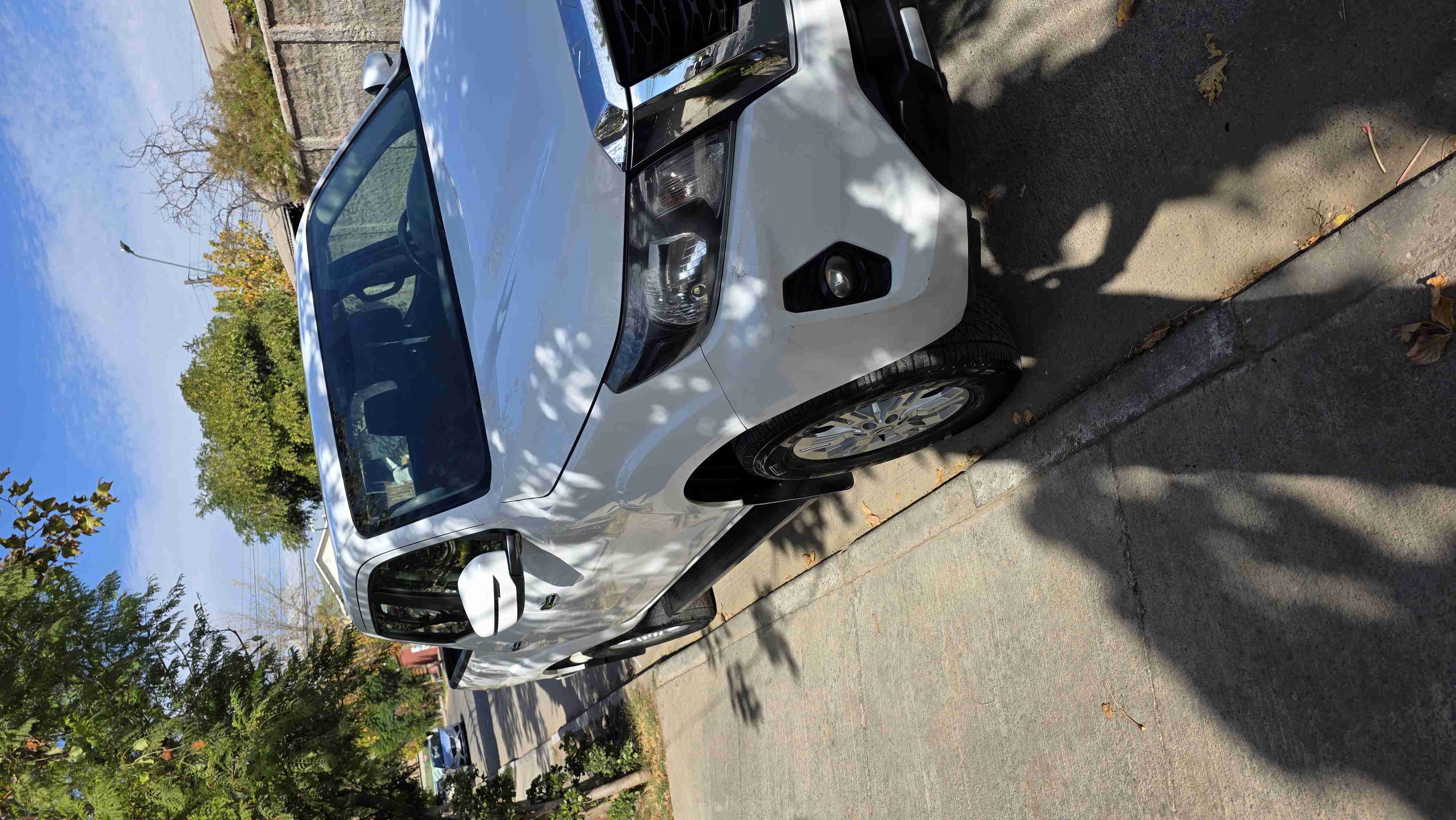 Nissan Navara 2021 4x4 - miniatura 2