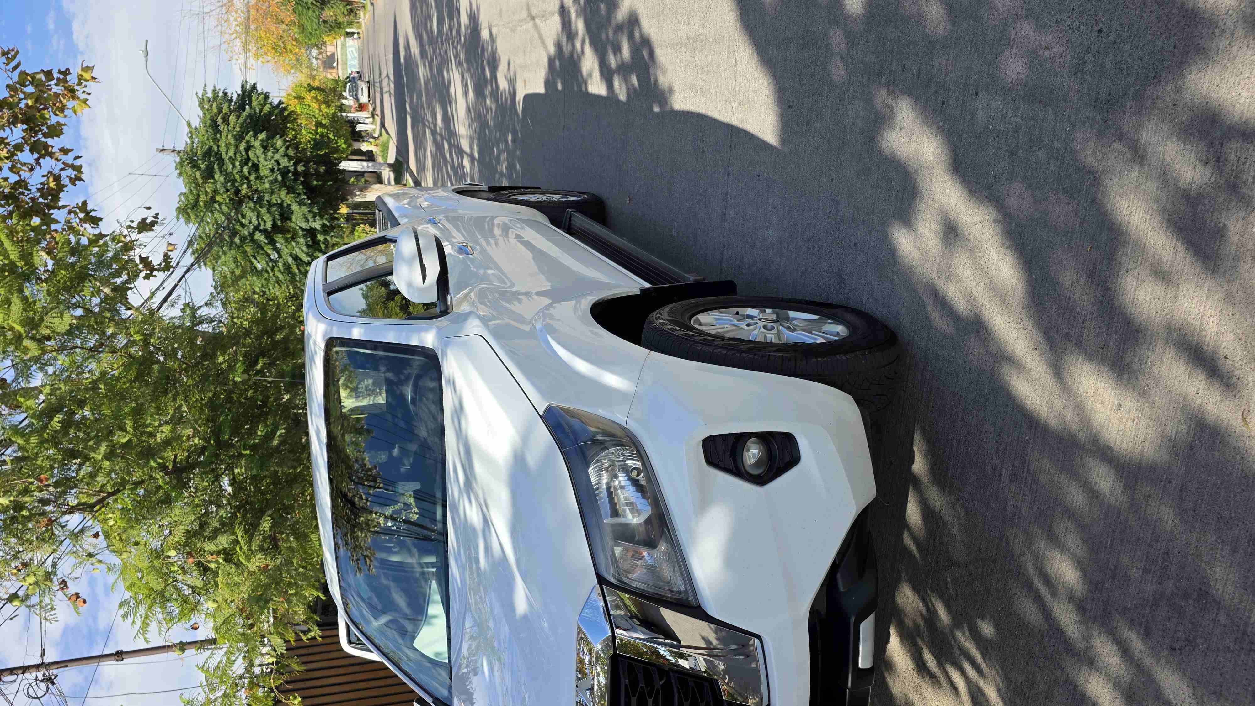 Nissan Navara 2021 4x4 - miniatura 3