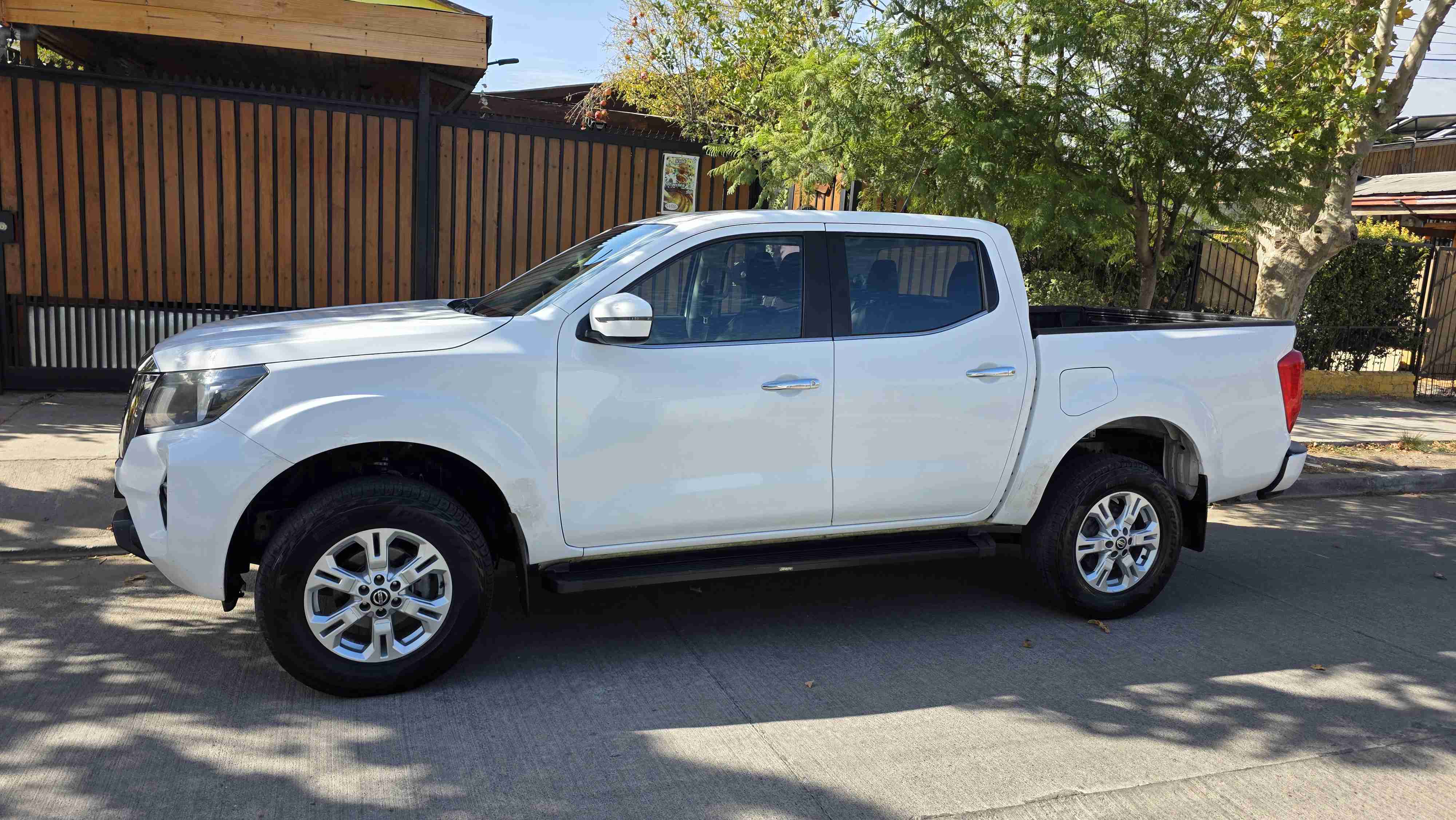 Nissan Navara 2021 4x4 - miniatura 5