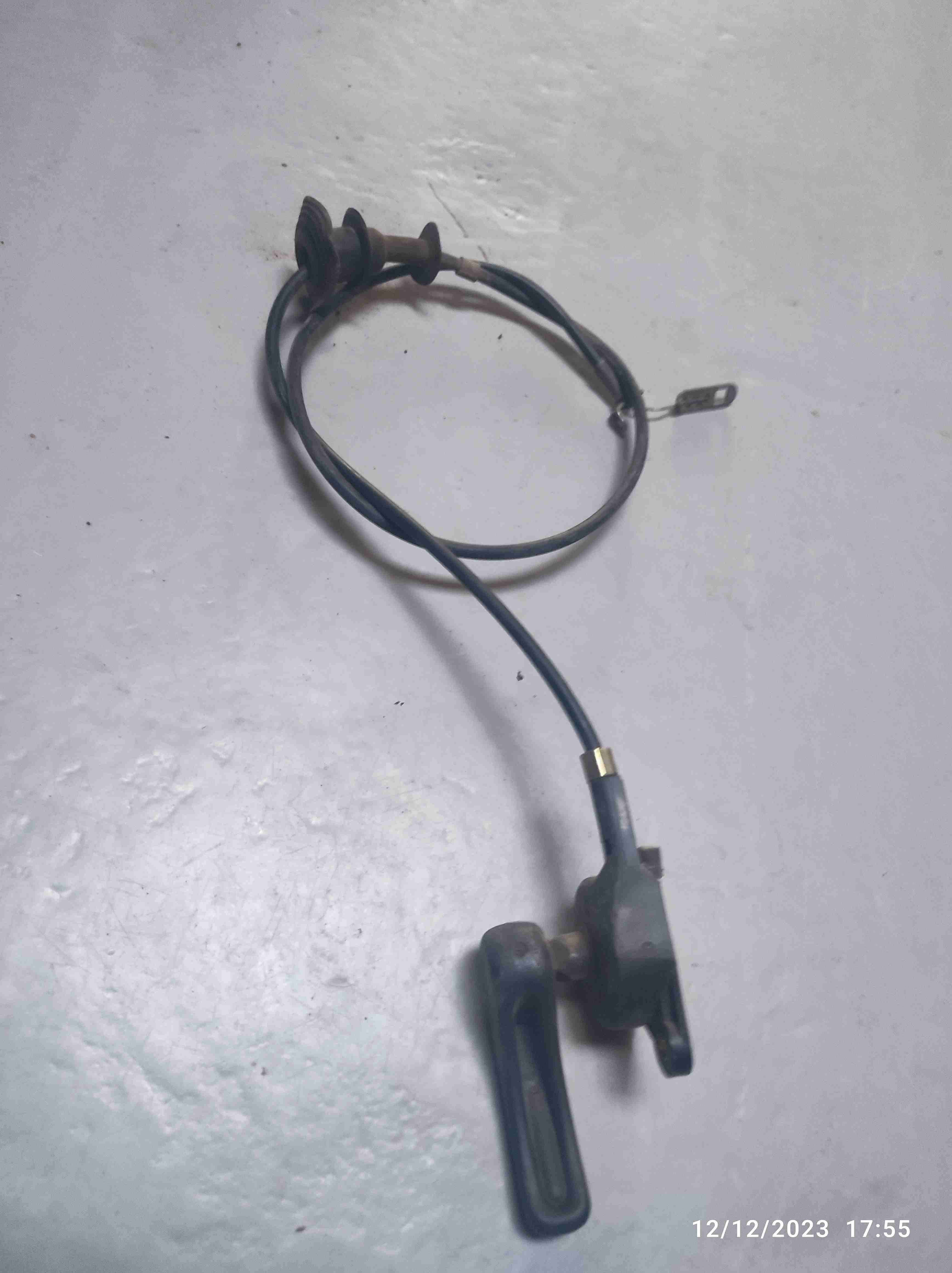 Piola apertura de capot Renault Kangoo 1.9 - miniatura 2