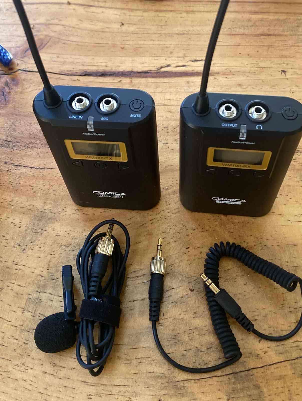 Micrófono inalámbrico UHF Comica WM100 - miniatura 2