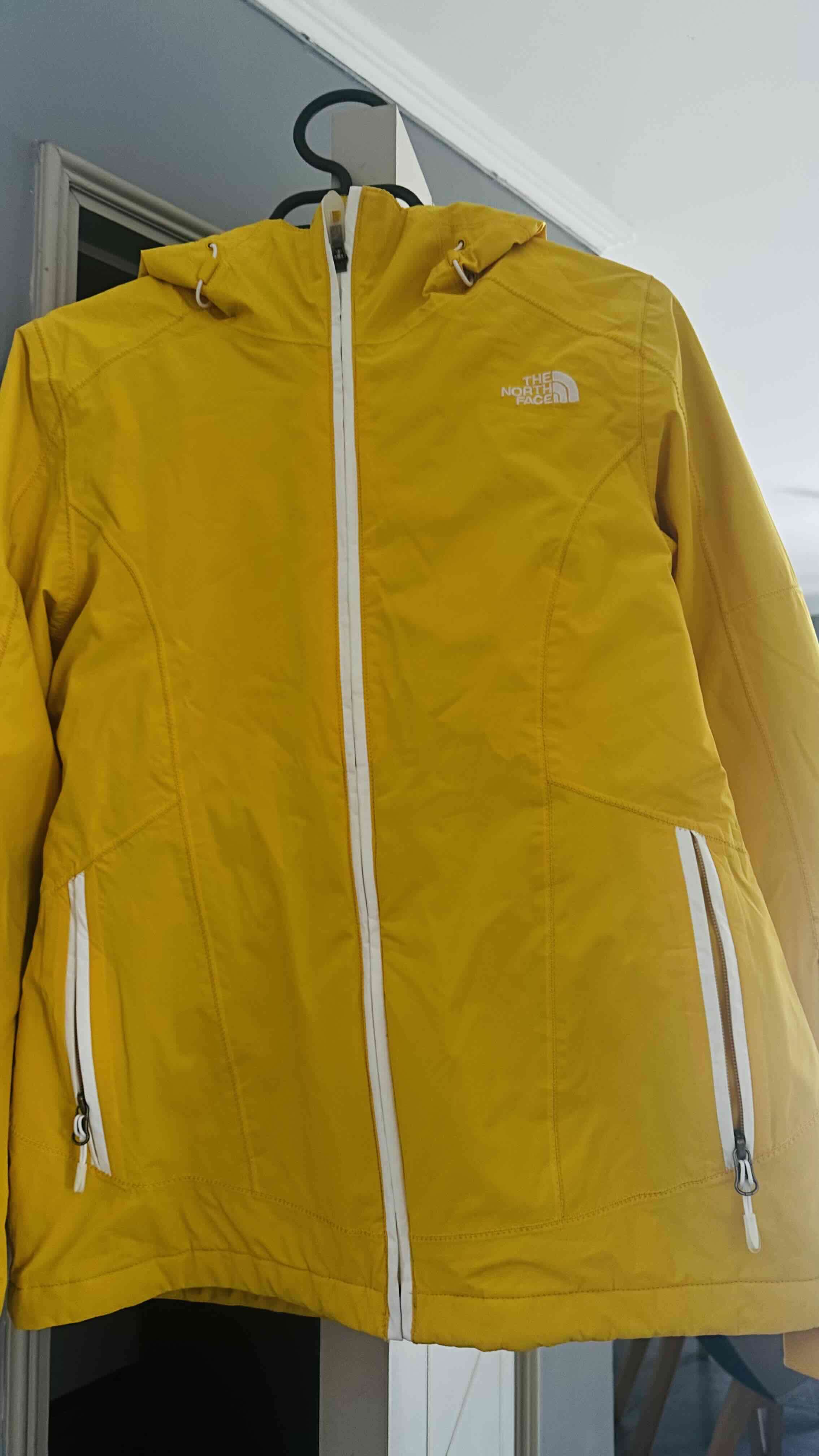 Parka amarilla The North Face - 1