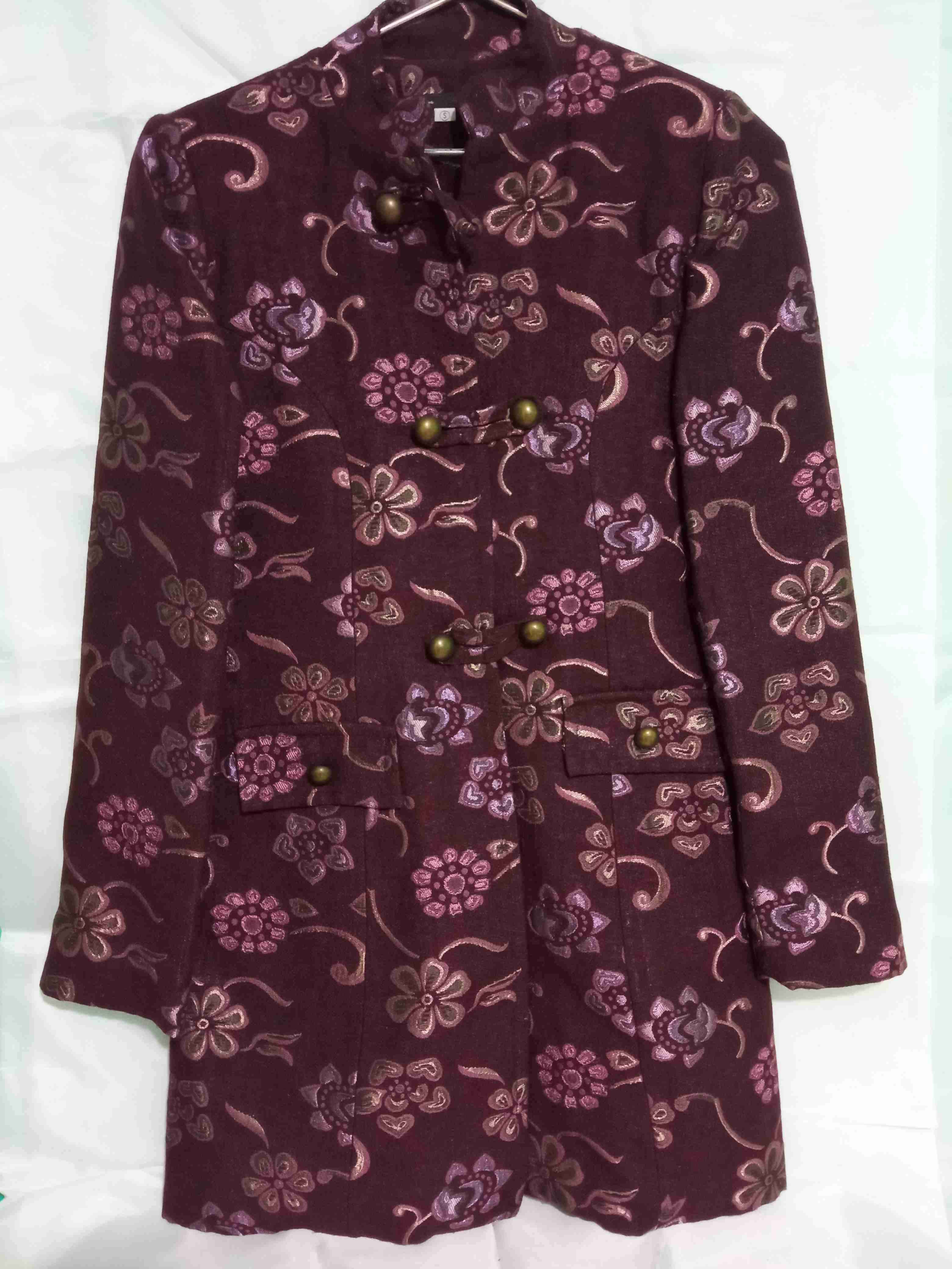 Abrigo floral púrpura vintage - 1