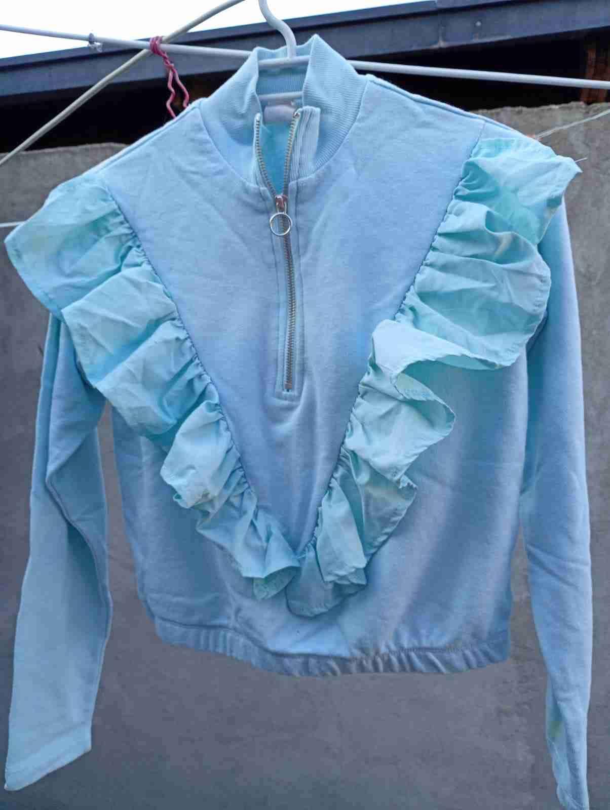 Polerón celeste con volantes - 2