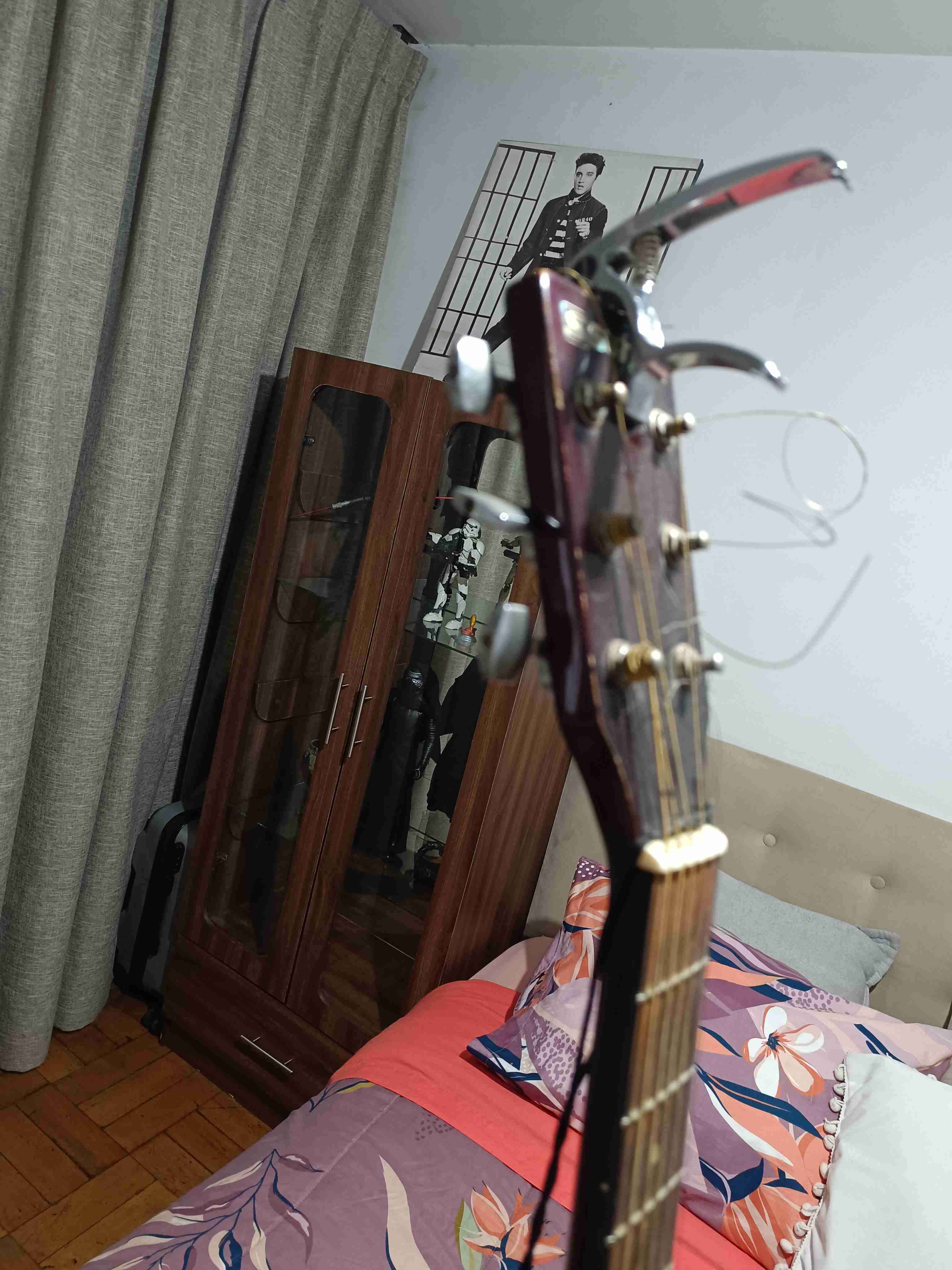 Guitarra acústica Suzuki - 2