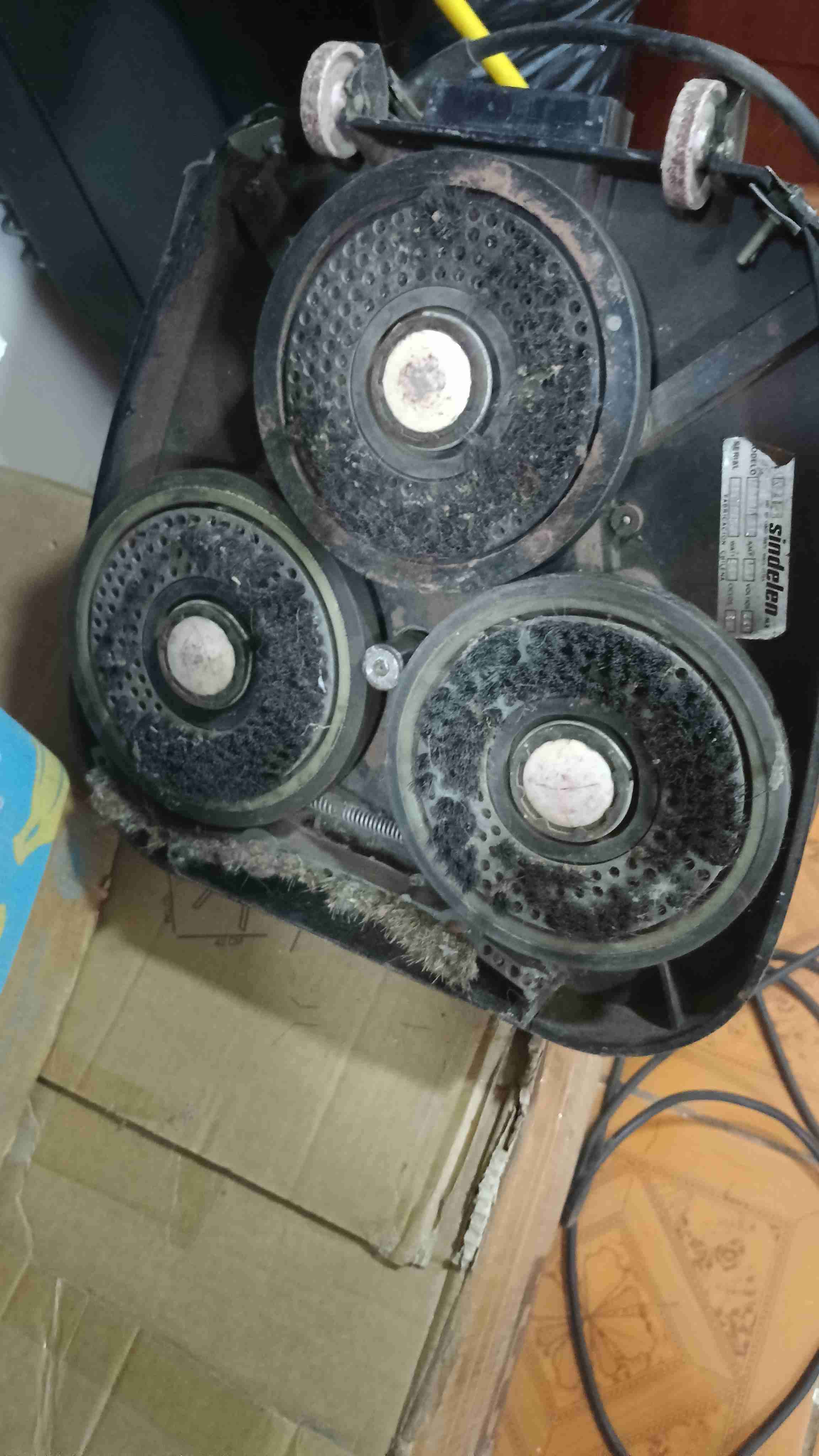 Enceradora vertical antigua - miniatura 4