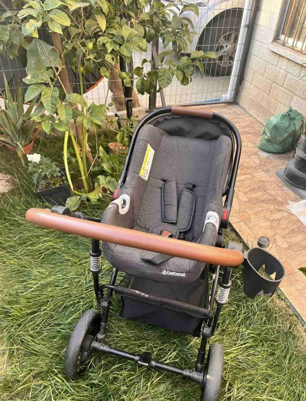 Coche de bebé con silla para auto - miniatura 2