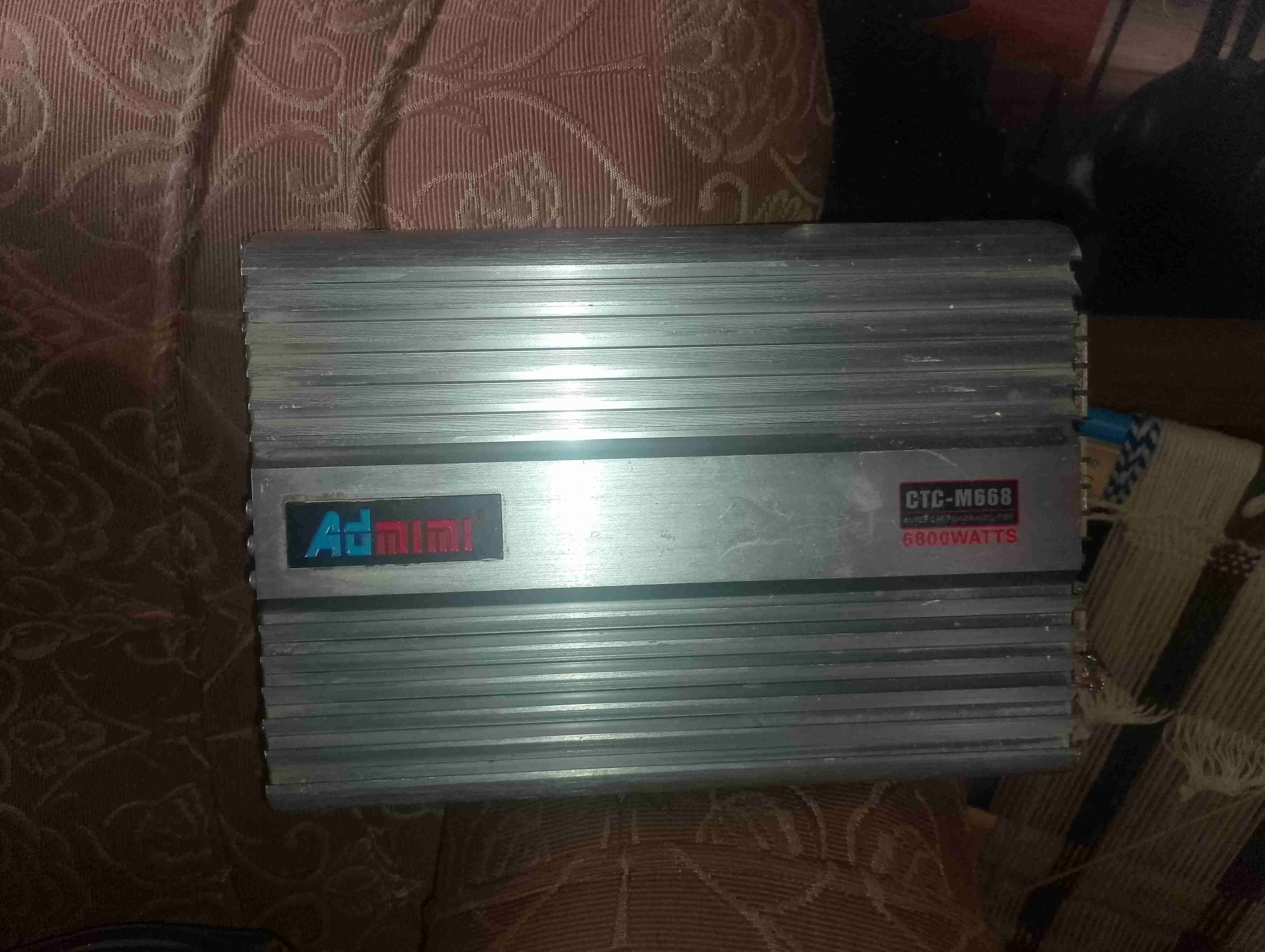 Parlantes y radio Aiwa para auto - 4