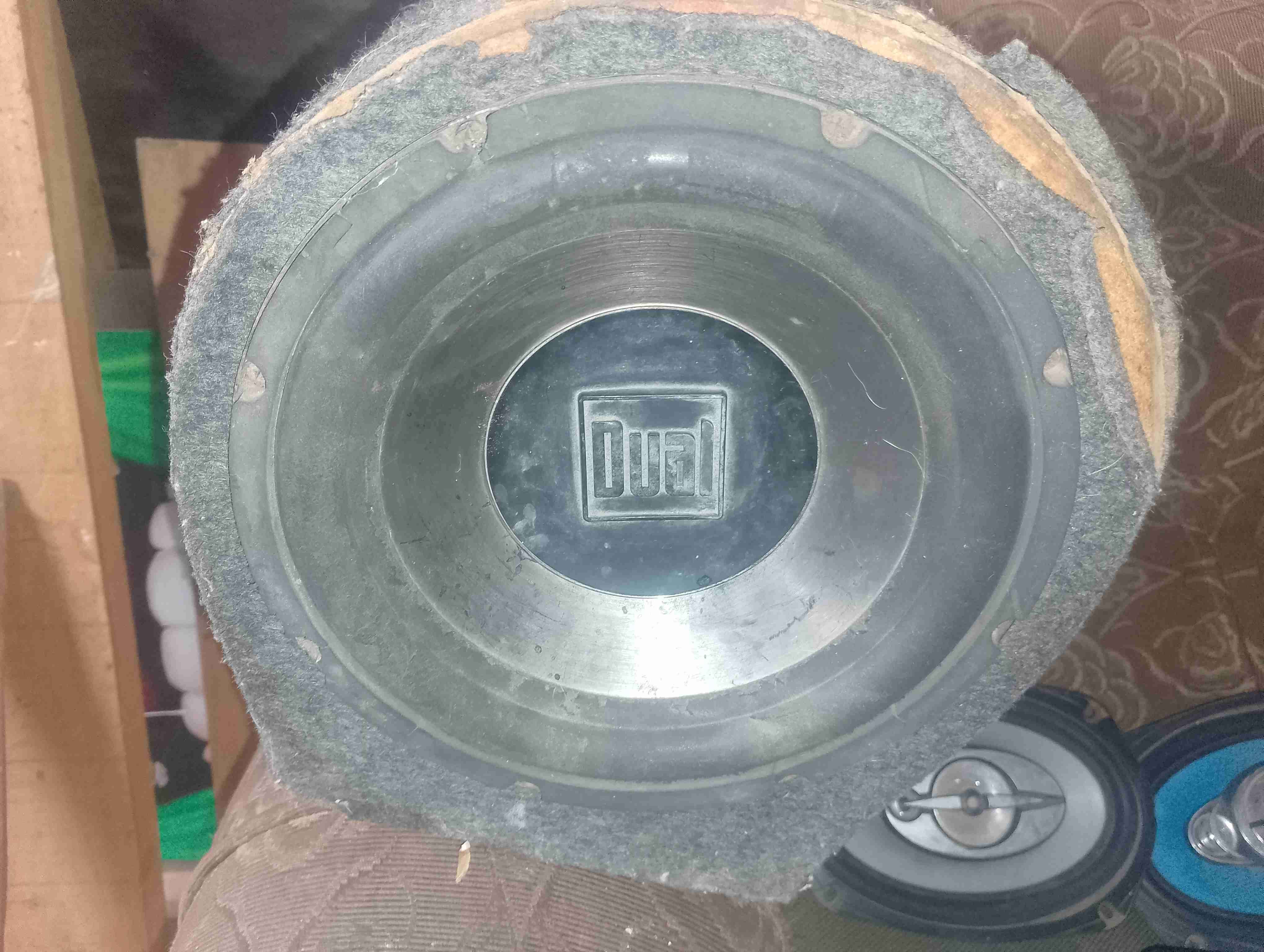 Parlantes y radio Aiwa para auto - 5