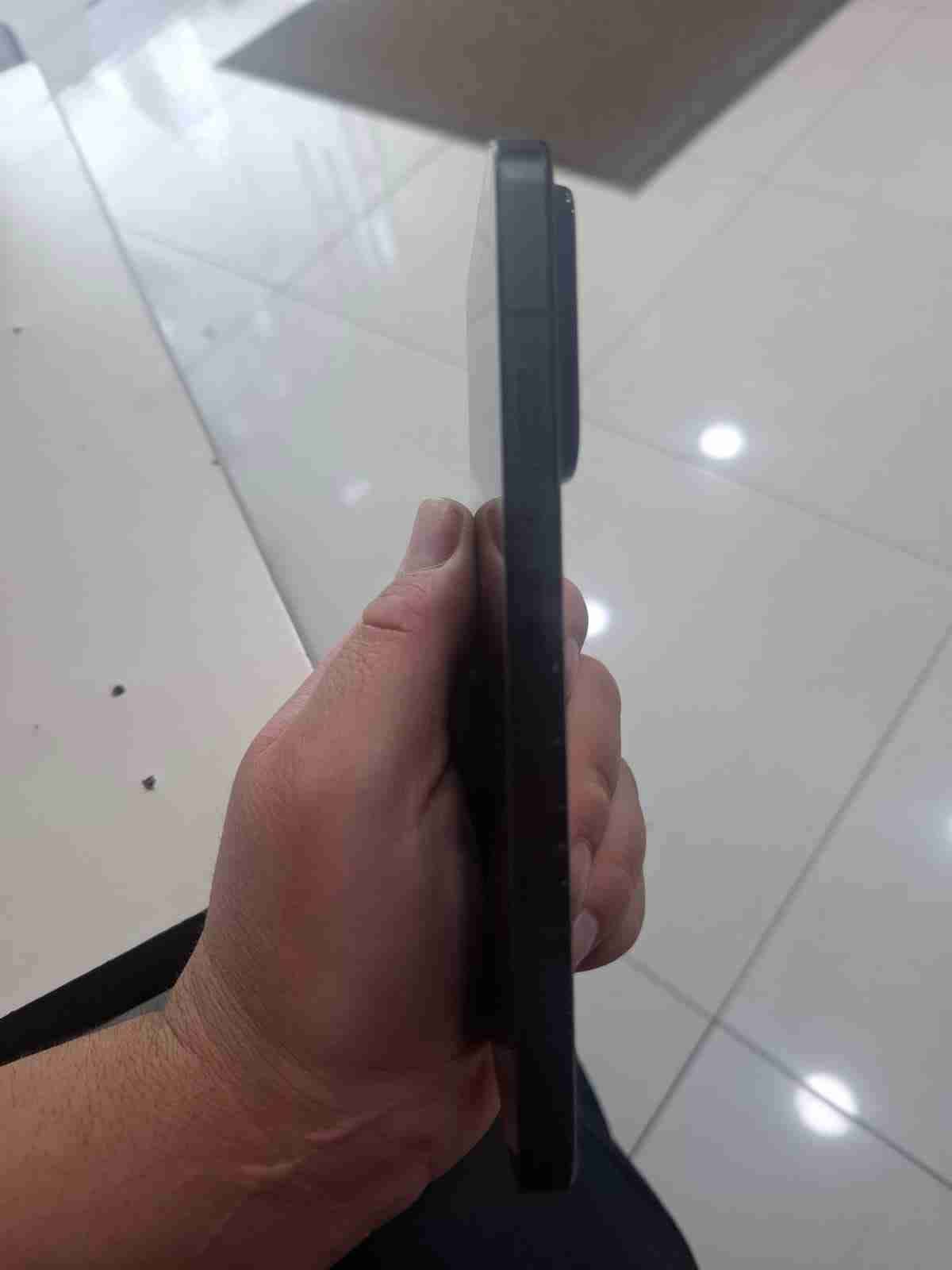 celular Xiaomi 15 normal - 2