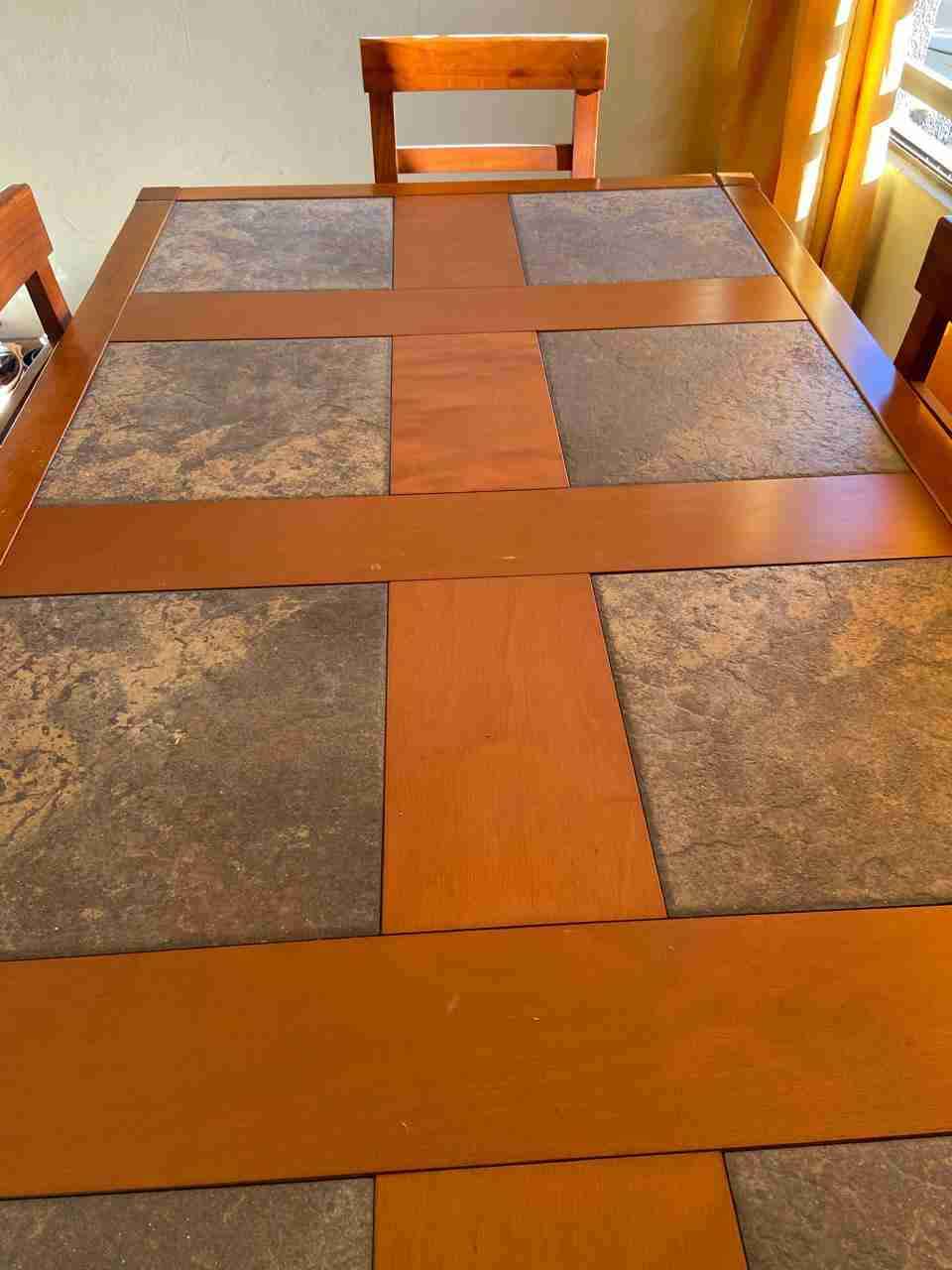 Mesa de comedor madera y cerámica - miniatura 3