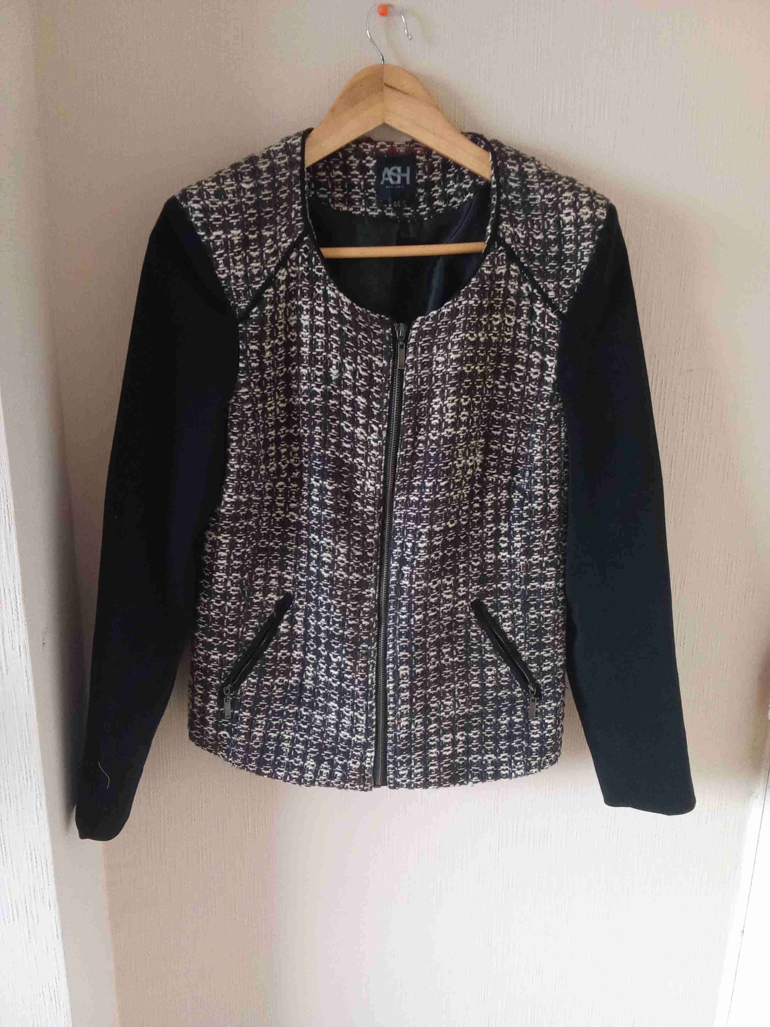 Chaqueta de lana - miniatura 1