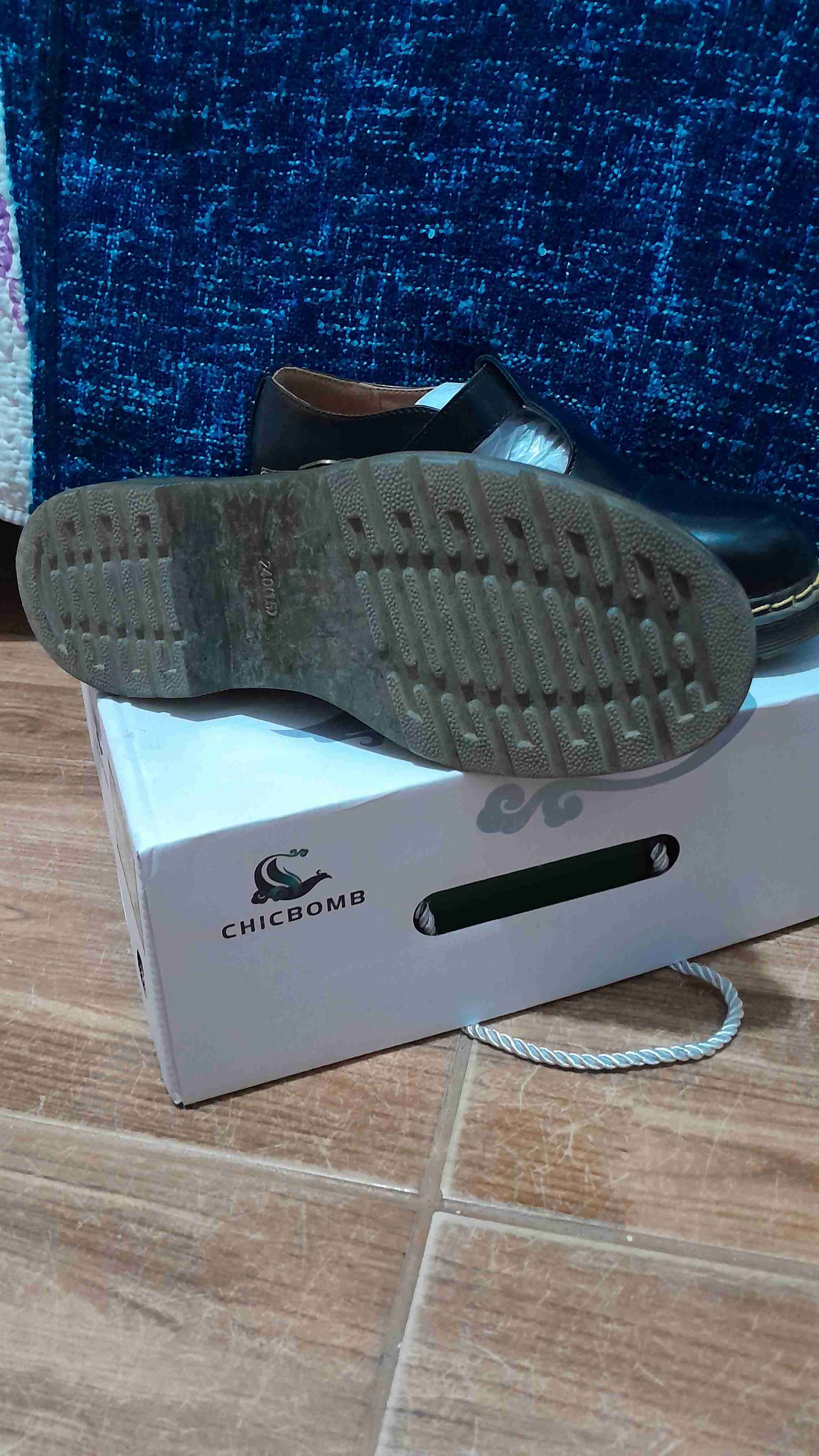 Zapatos negros de mujer - miniatura 2