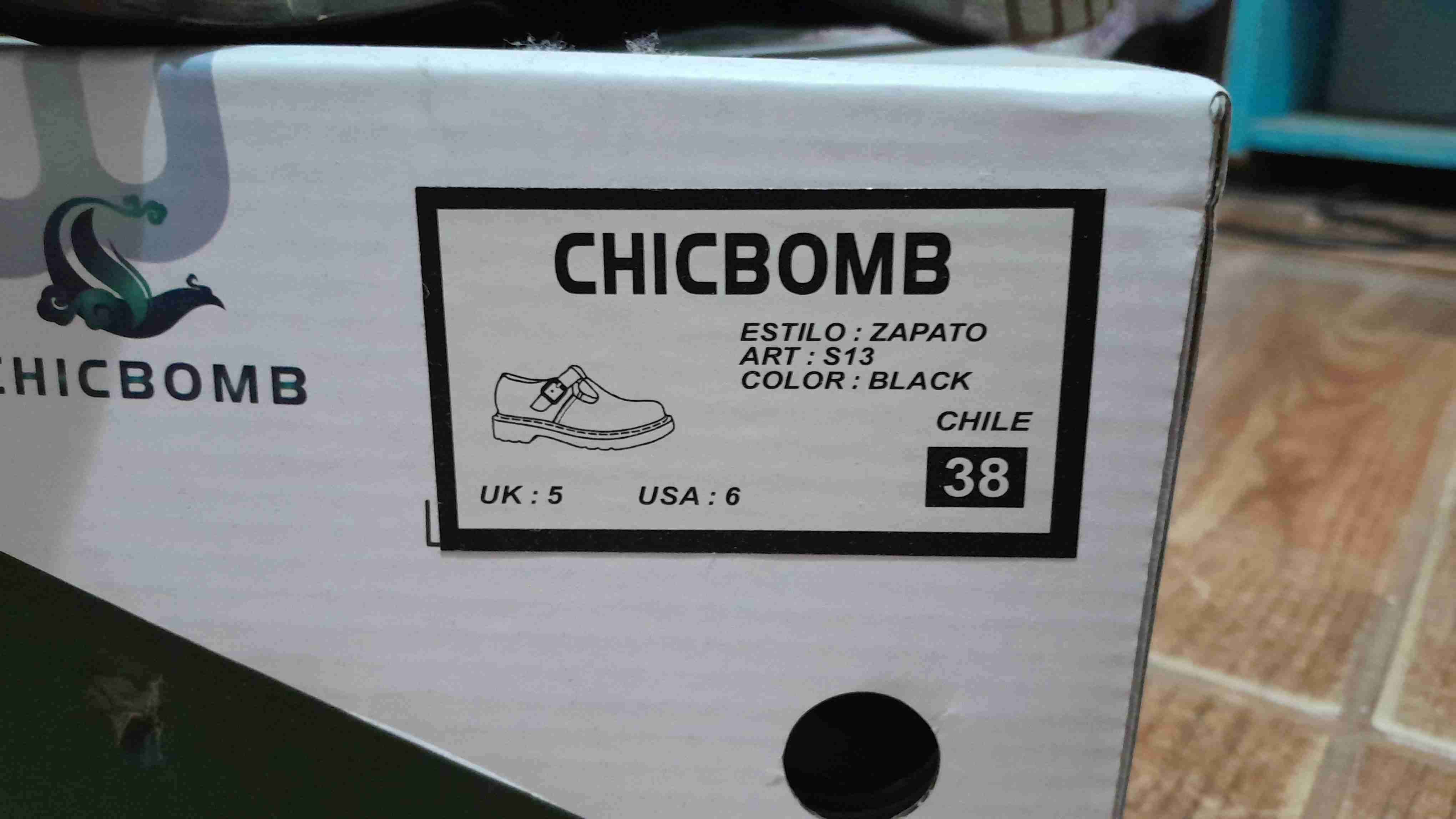 Zapatos negros de mujer - miniatura 3